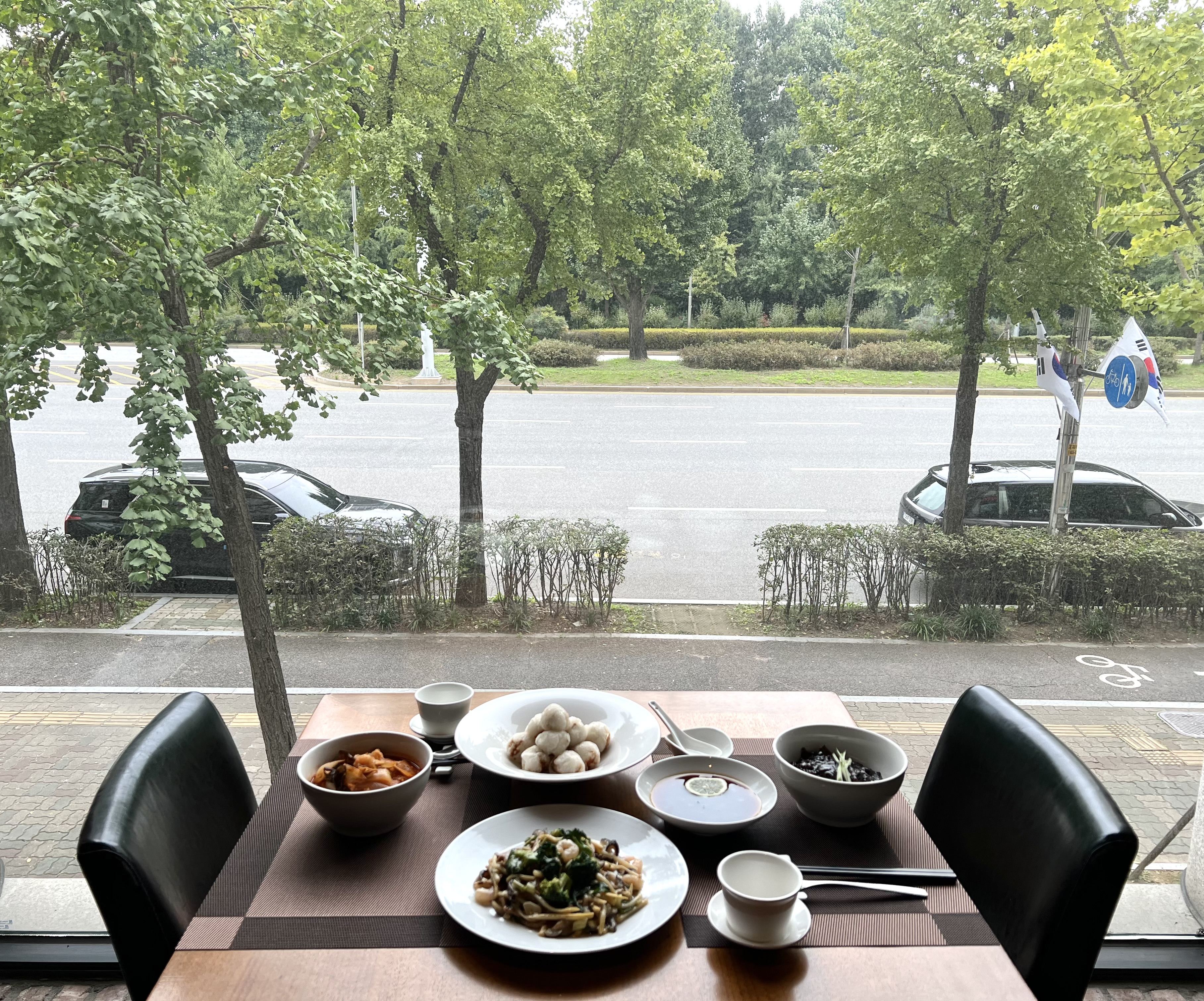 GrandChao 奧林匹克附近明亮中餐廳