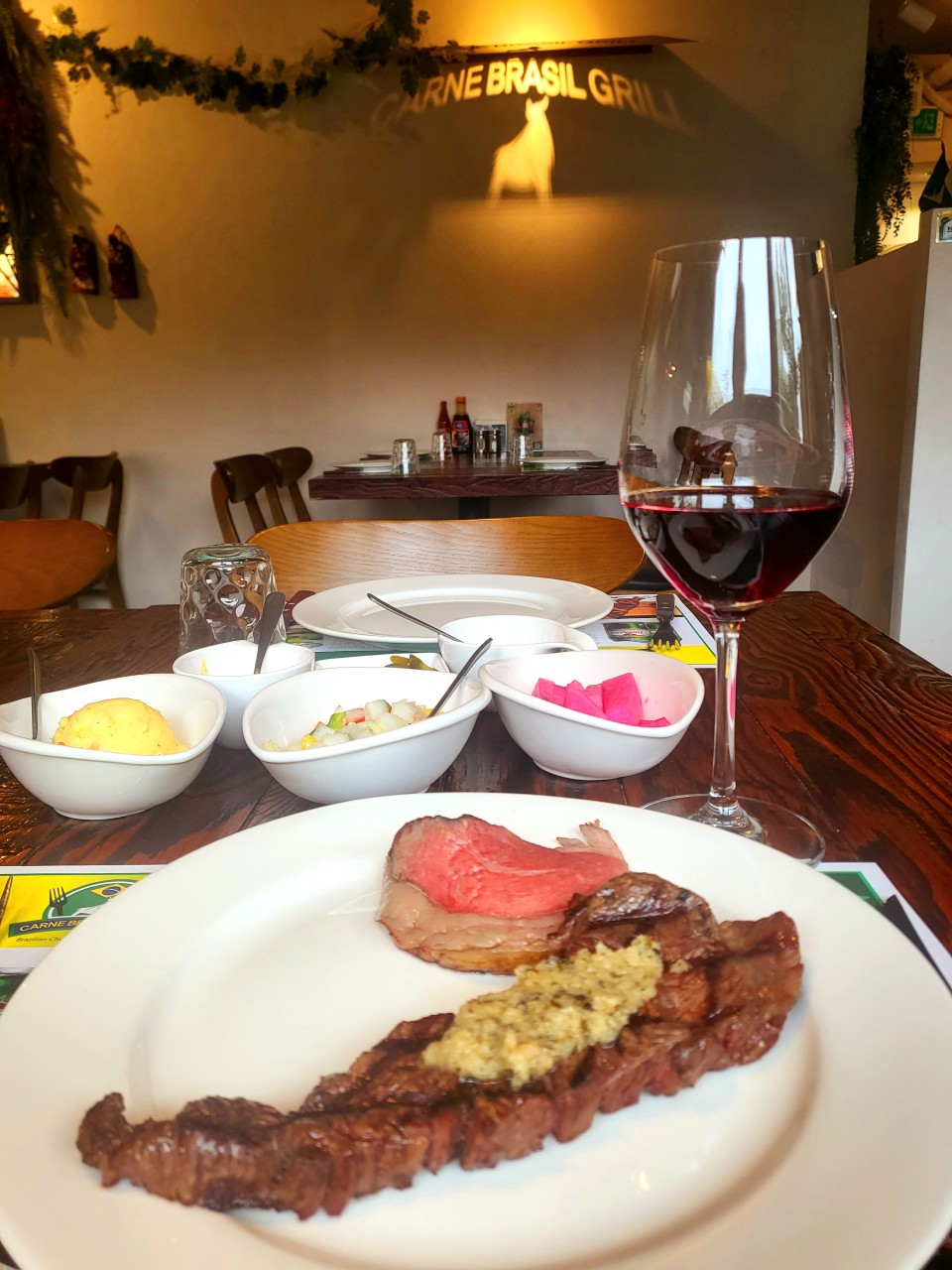 Carne Brazil Grill Sadang churrasco carving picanha at table