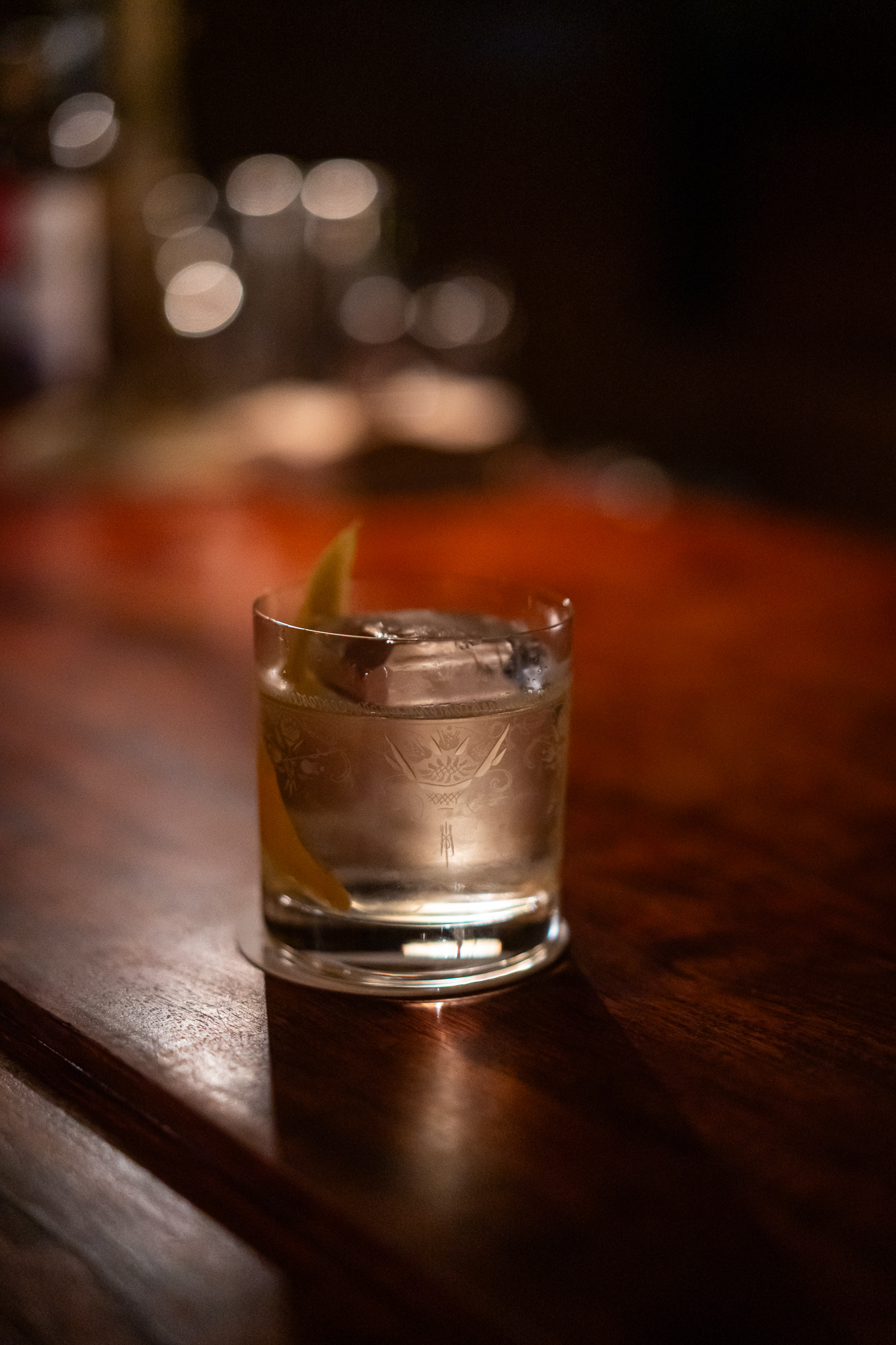 Cobbler Yeonhee cocktail bar with signature drinks and whiskey shelves