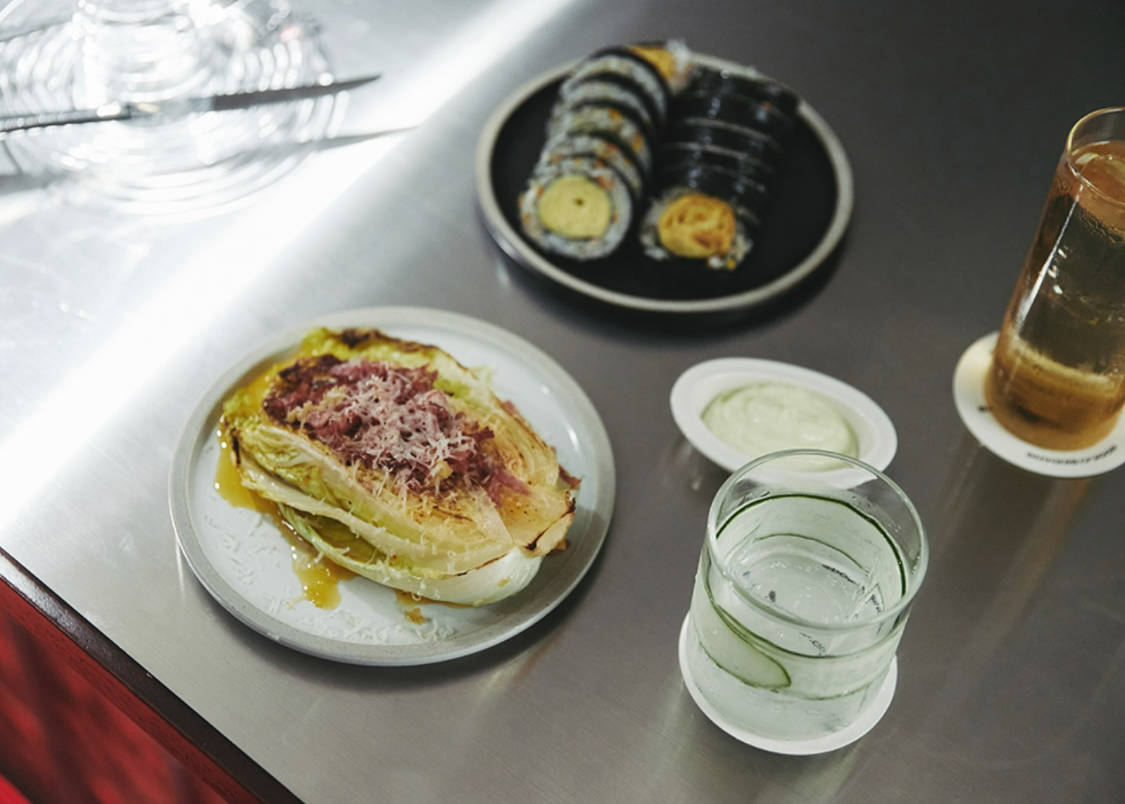 Dokju bar counter and highball setup