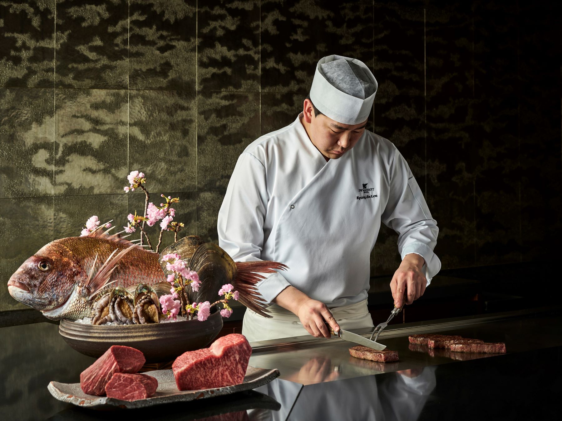 Tamayura at JW Marriott Hotel Seoul—kaiseki, sushi and teppanyaki counters