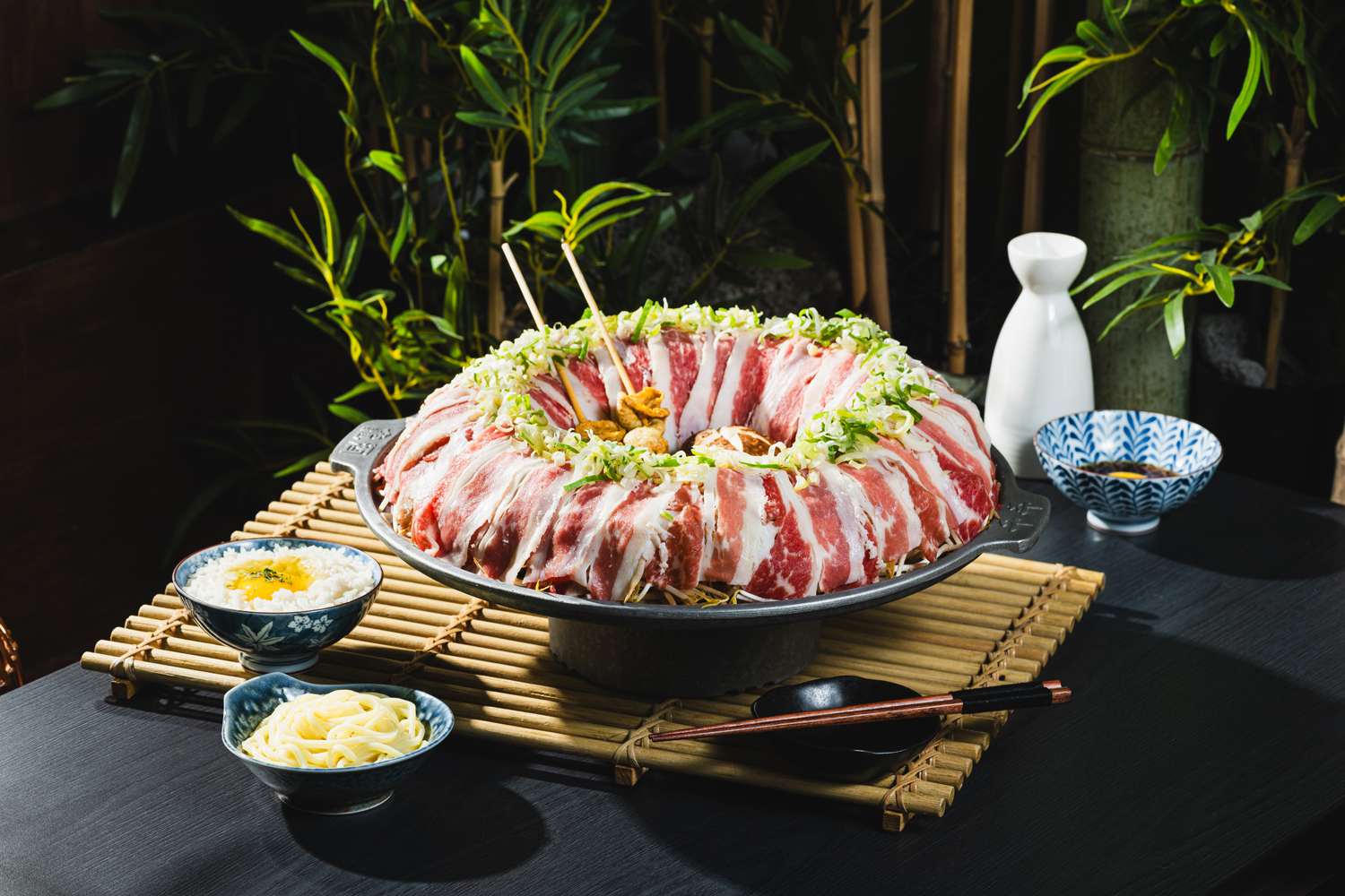 活気あふれるハイボールパフォーマンスが楽しめる구주鐘路の居酒屋内装