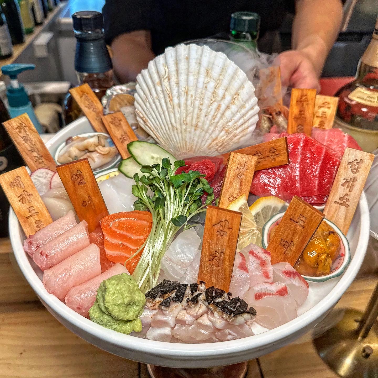 刺身と炭火焼き料理のカジュアルおまかせ、Okaya