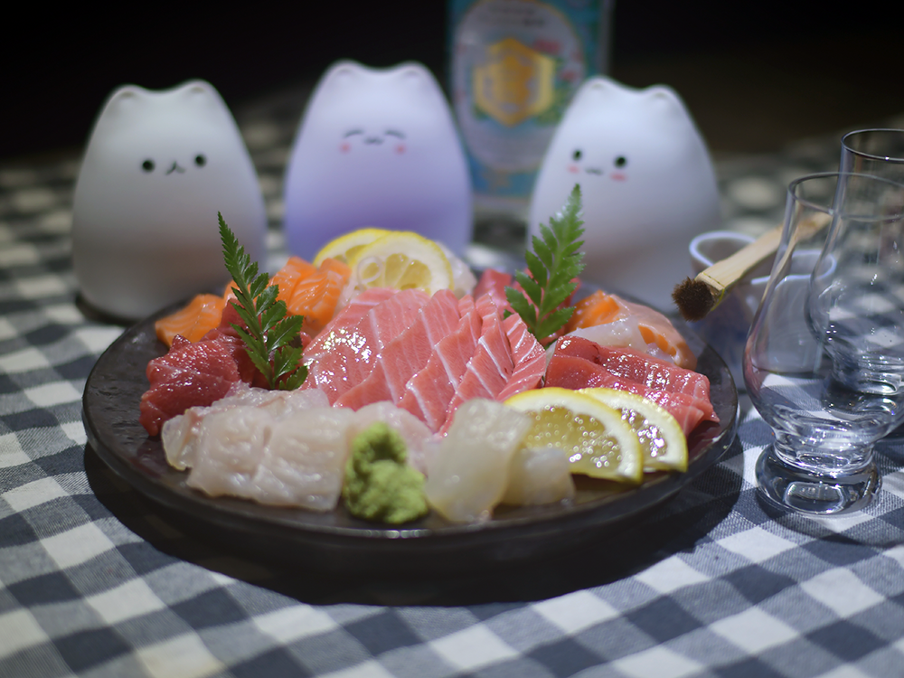 オカエリ ヨンドゥ温かなダイニングバーの空気感