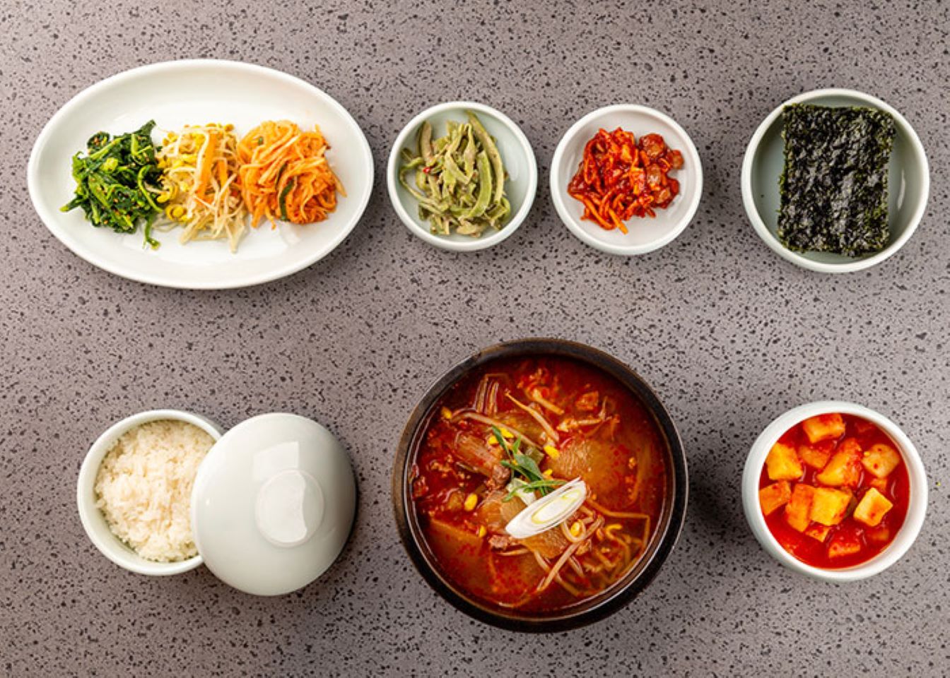 Hasunzip不論年齡皆適合的韓牛烤肉及生拌飯套餐