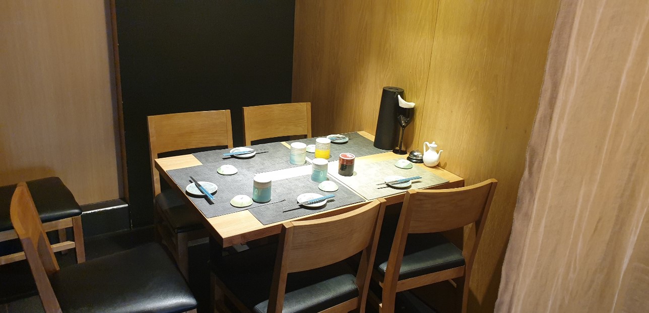 Sushi Mae intimate omakase counter in Seongnae