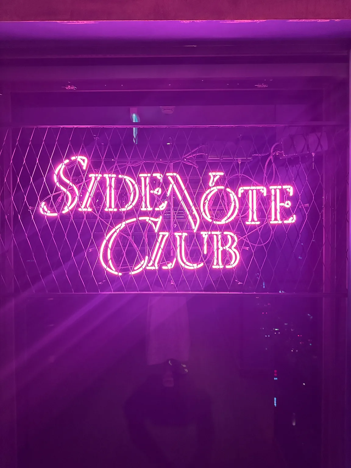 side-note-club-ryse-hotel