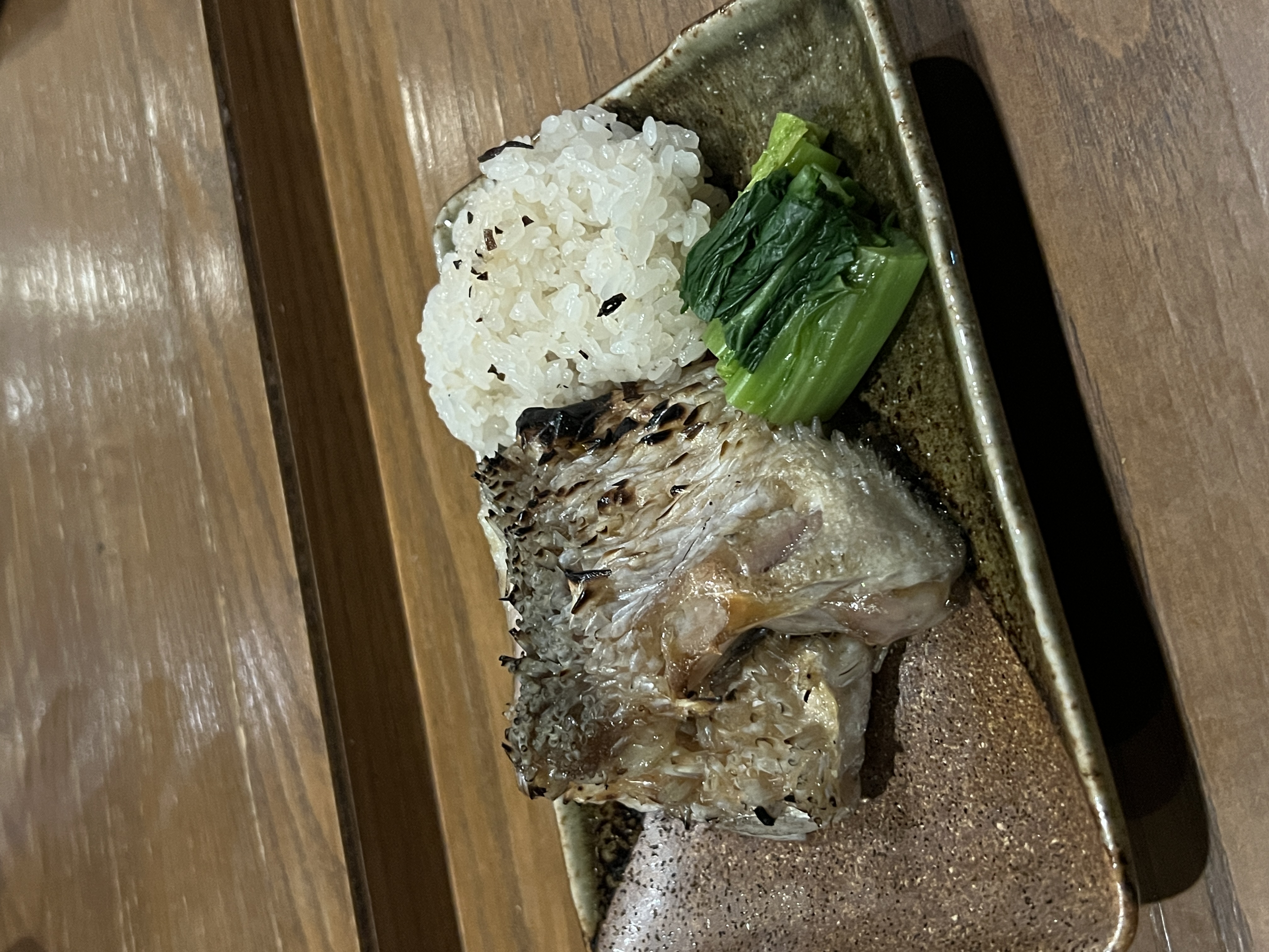 Tadaima Gongdeok cozy counter with sake and sashimi course
