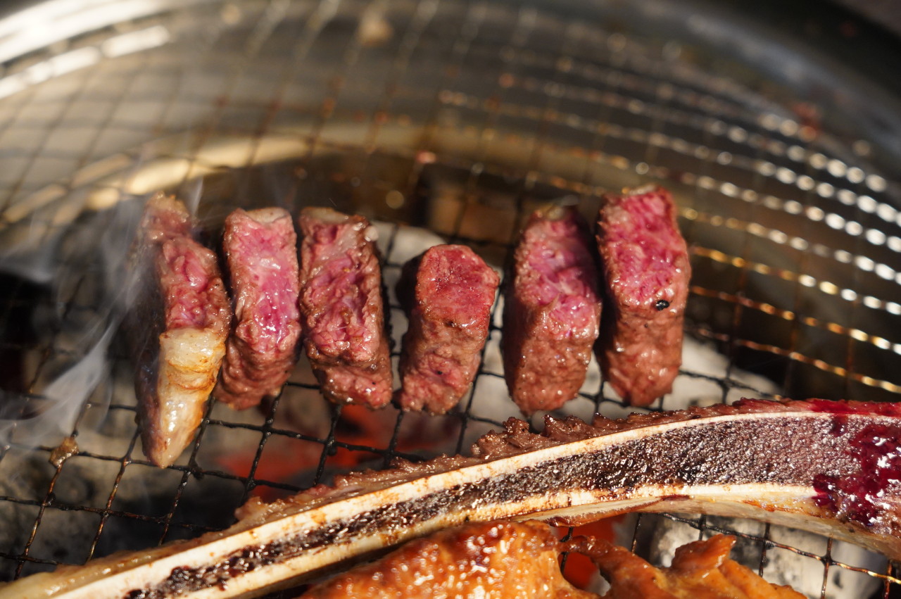 Neulbomgongwon spacious galbi hall