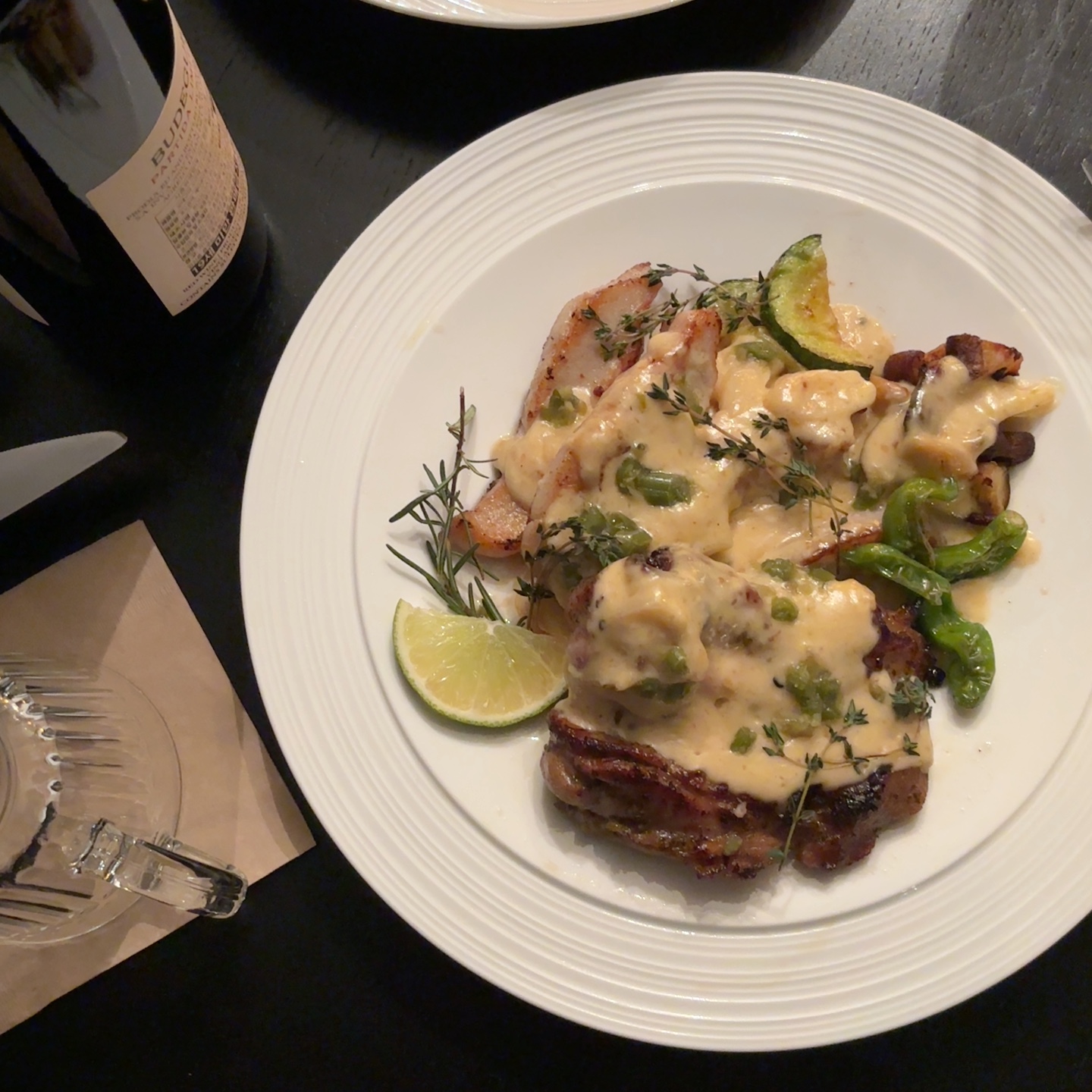 치즈테이블のワインと季節の盛り合わせ（ 마포 ）