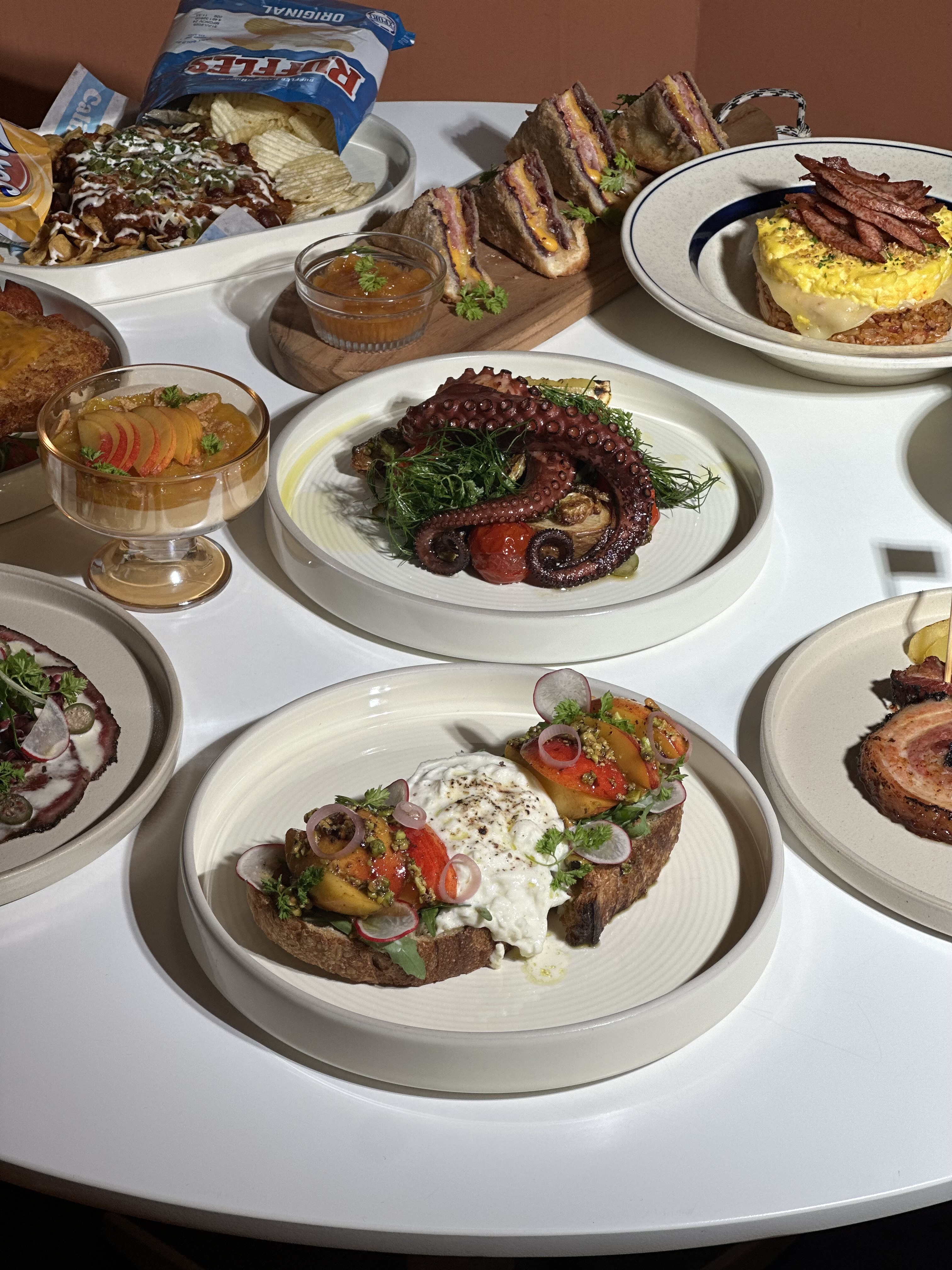 Pacific Standard 加州风自然酒吧