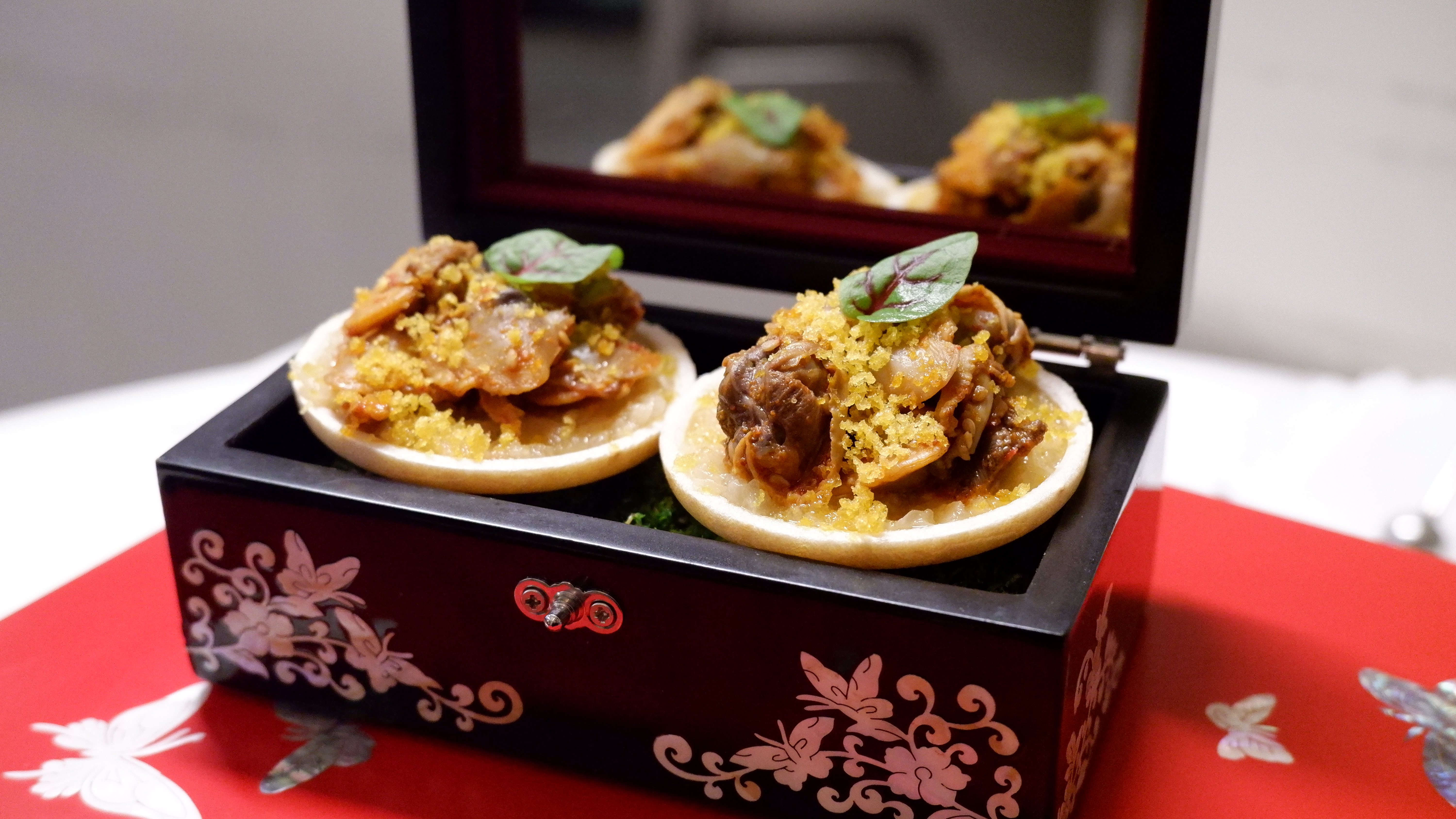 Sueulgwan弘大現代韓式餐桌搭配傳統酒款