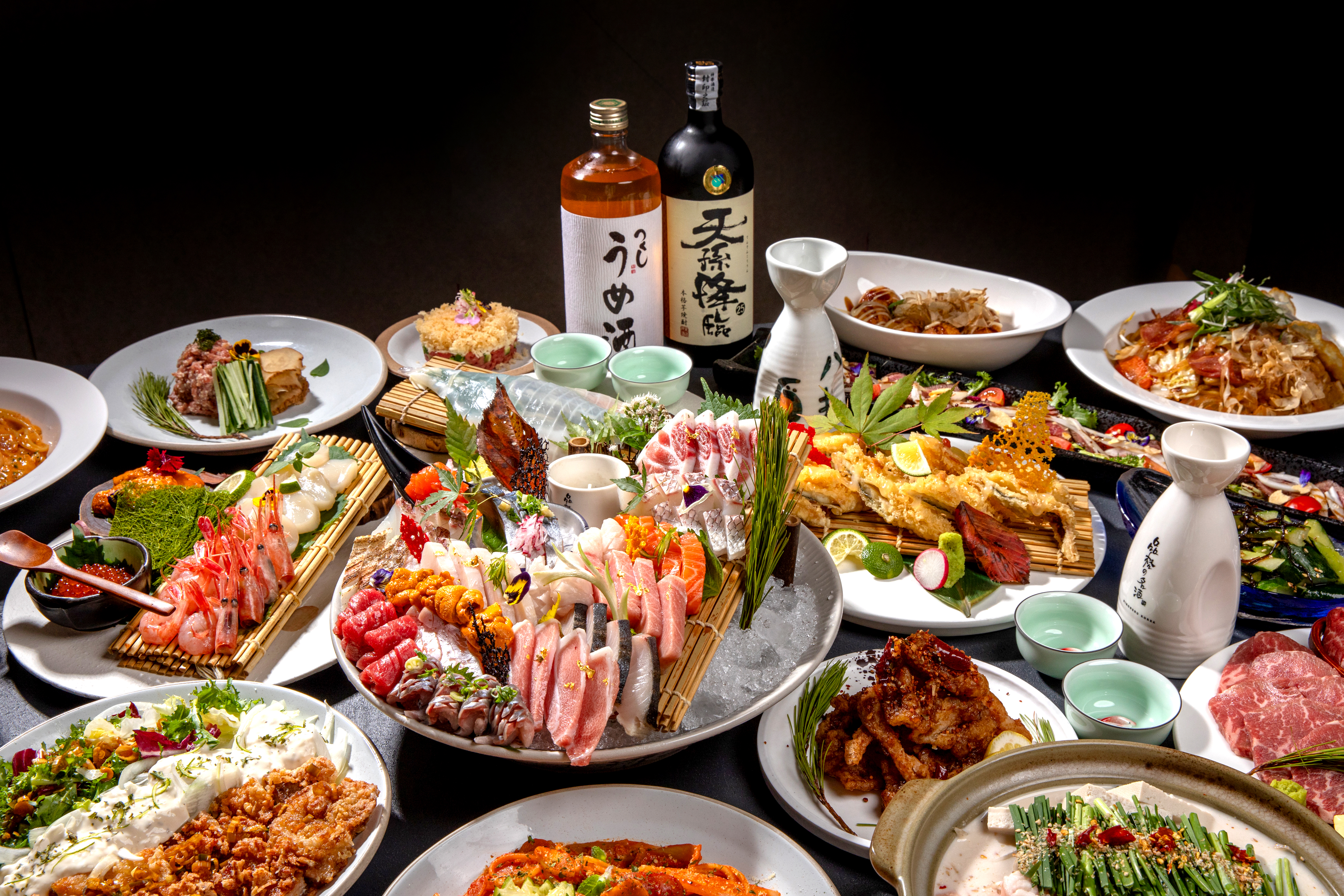 Dotonbori Seoul: lively izakaya hall with private rooms