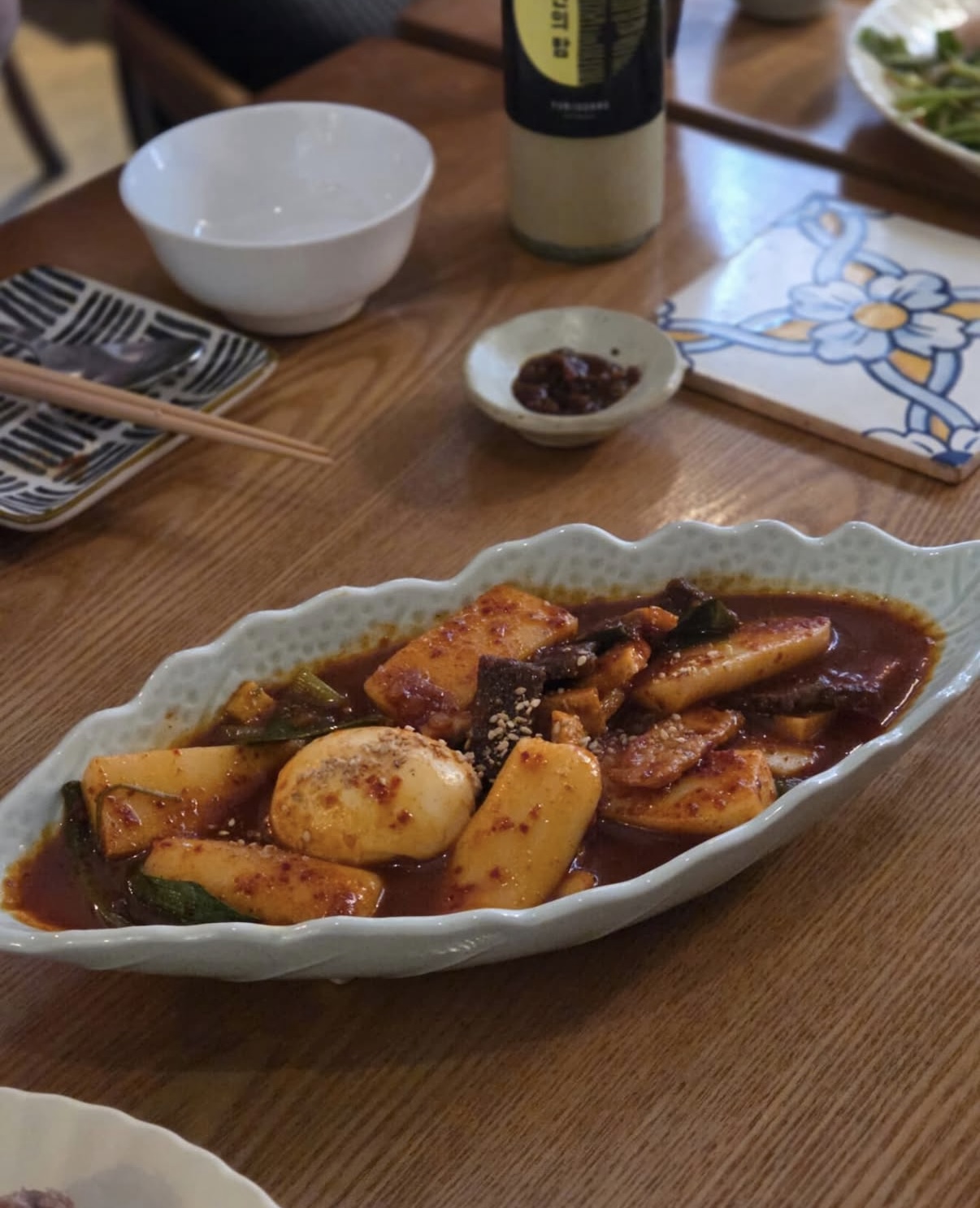 YUNJUDANG Haebangchon traditional liquor pairing table - Image 4