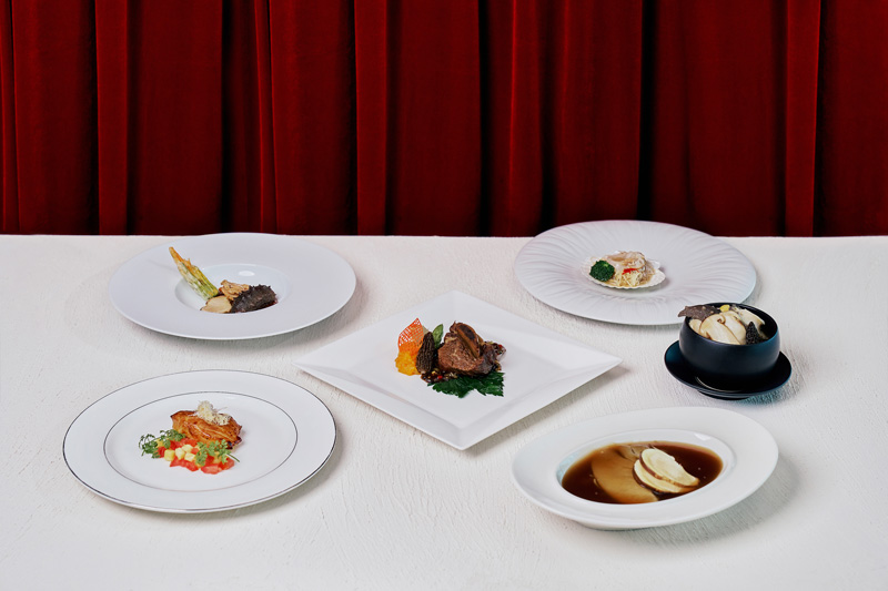 百里香63ビルディング、川の眺望と美しい盛り付け