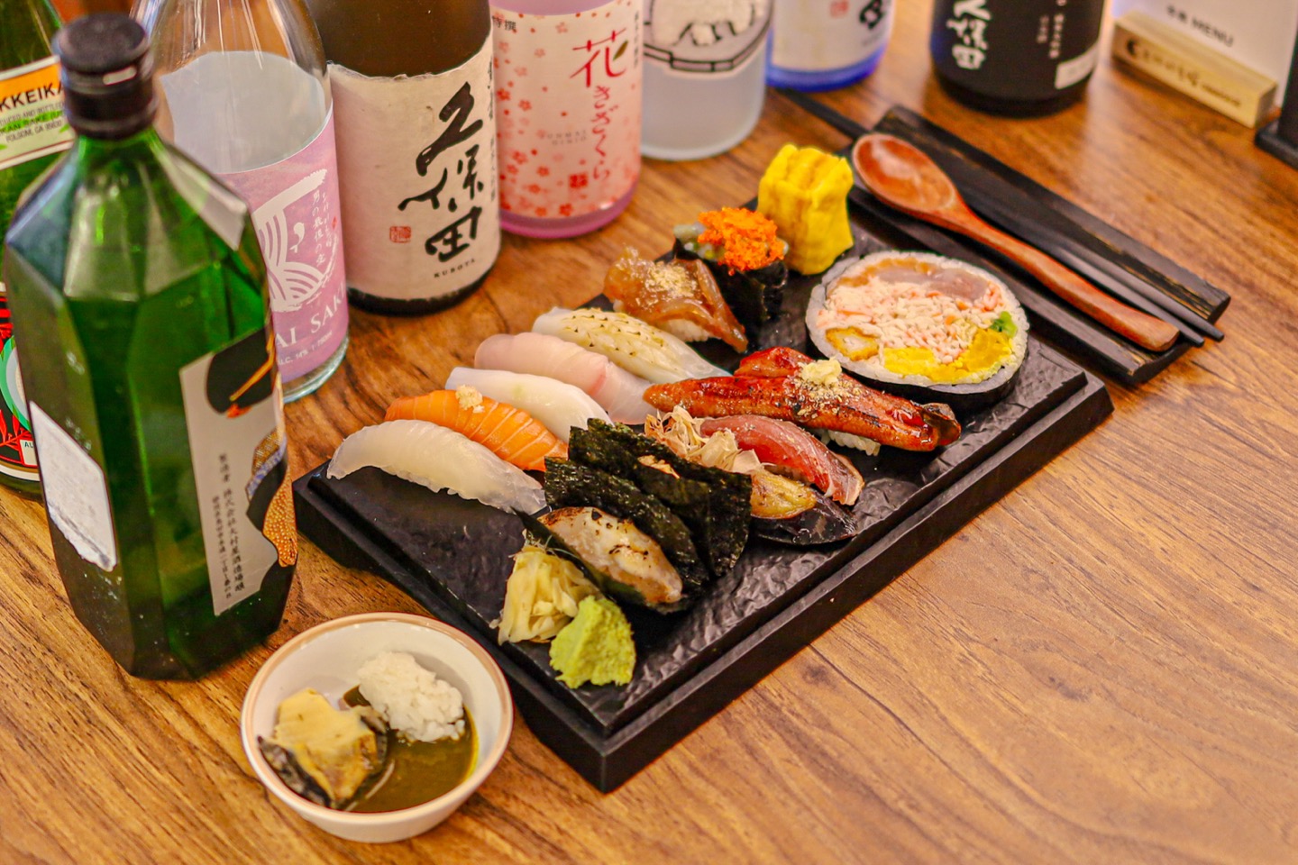 Omakase Sushi Osai Jeonju Hyoja counter with seasonal nigiri