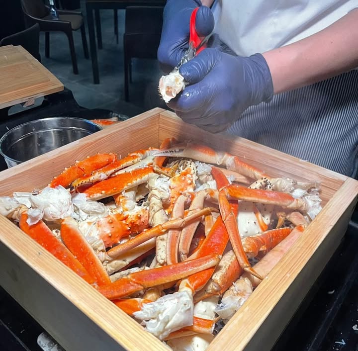 Noryangjin 101 unlimited crustacean omakase