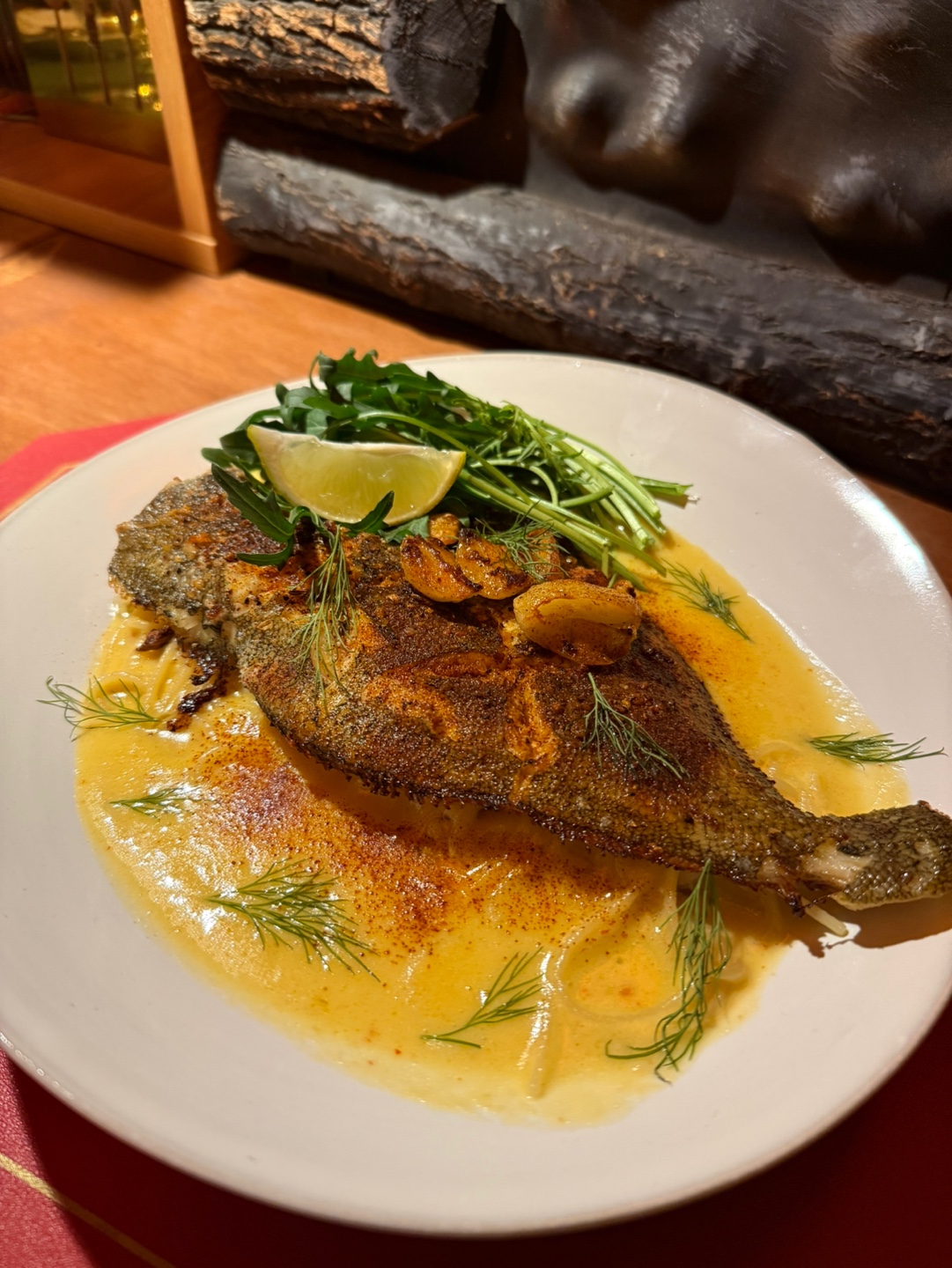 Gnalee Hapjeong open kitchen dining bar plates