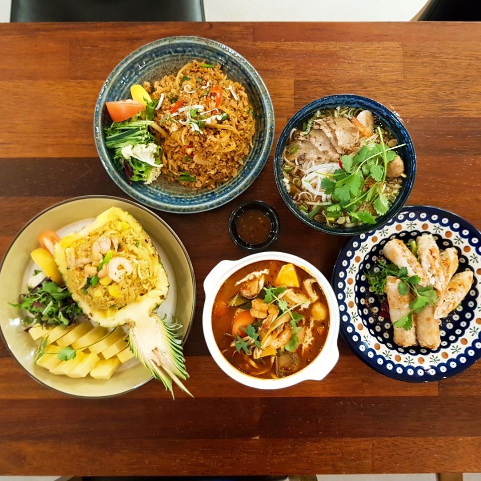 PAPAsia 水原のタイ料理パッタイとカレー