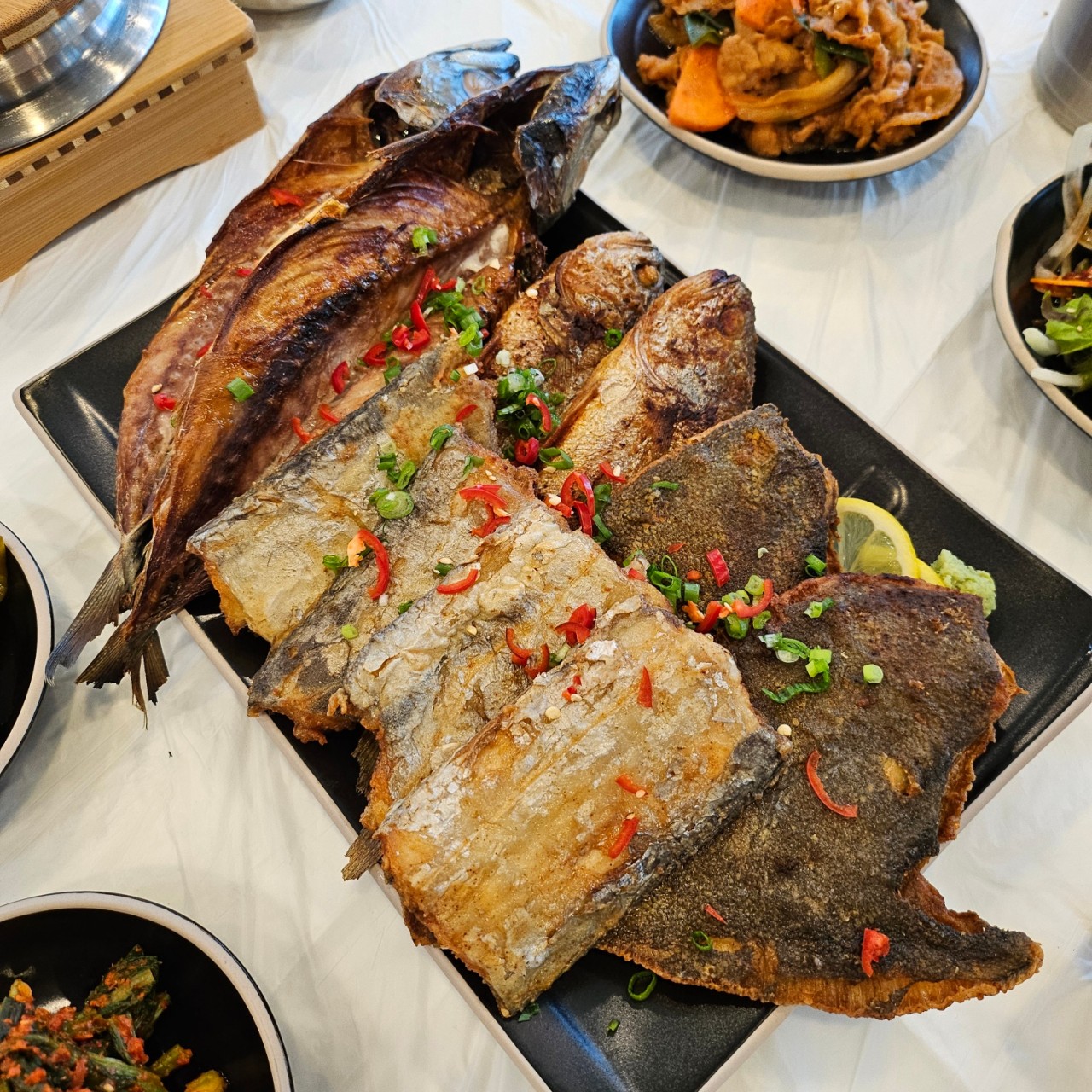 Sooki’s Grilled Fish 石鍋飯及韓式小菜