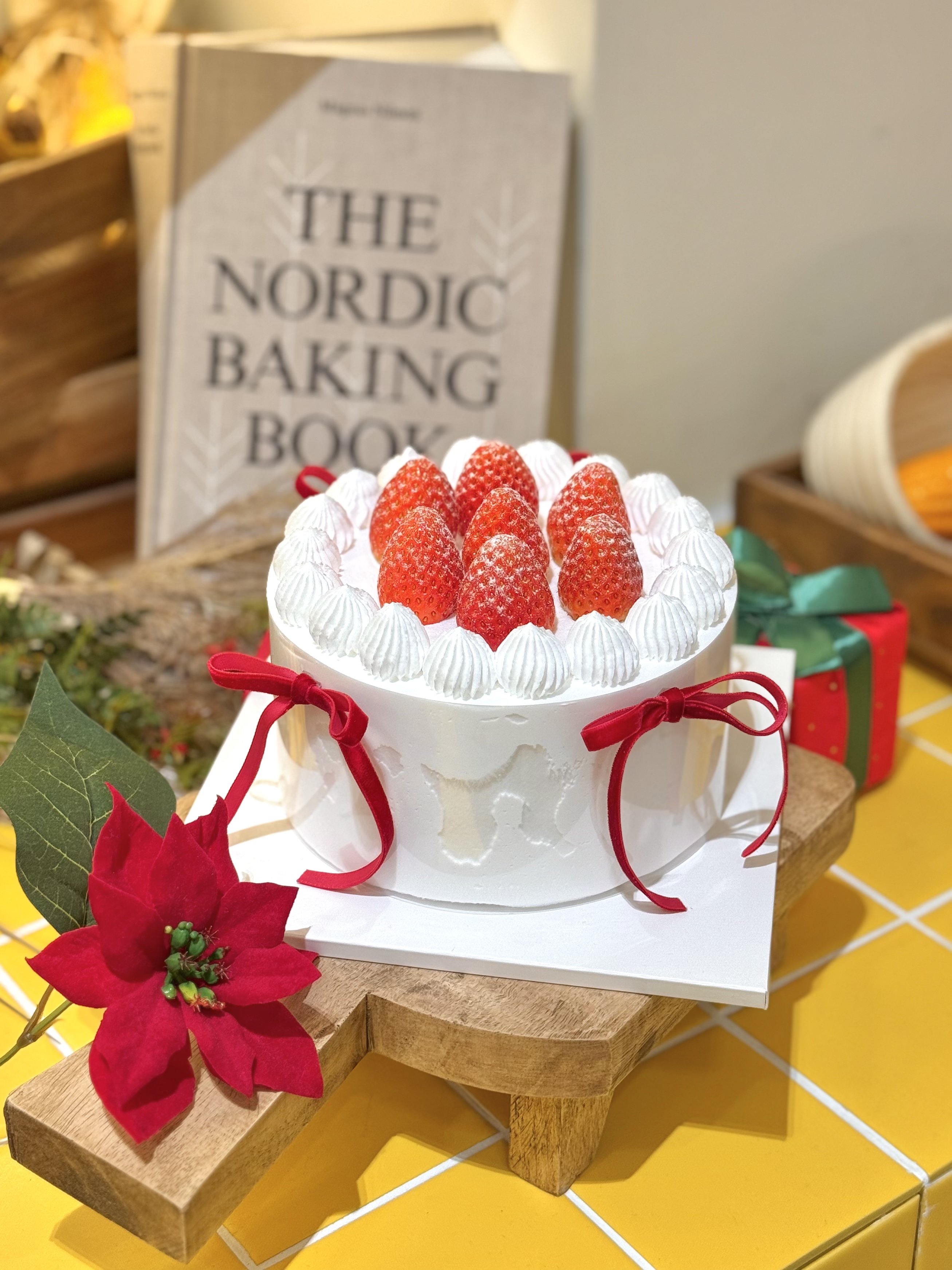 Okuku Bakery鹽味麵包與法國長棍與陽光座位區