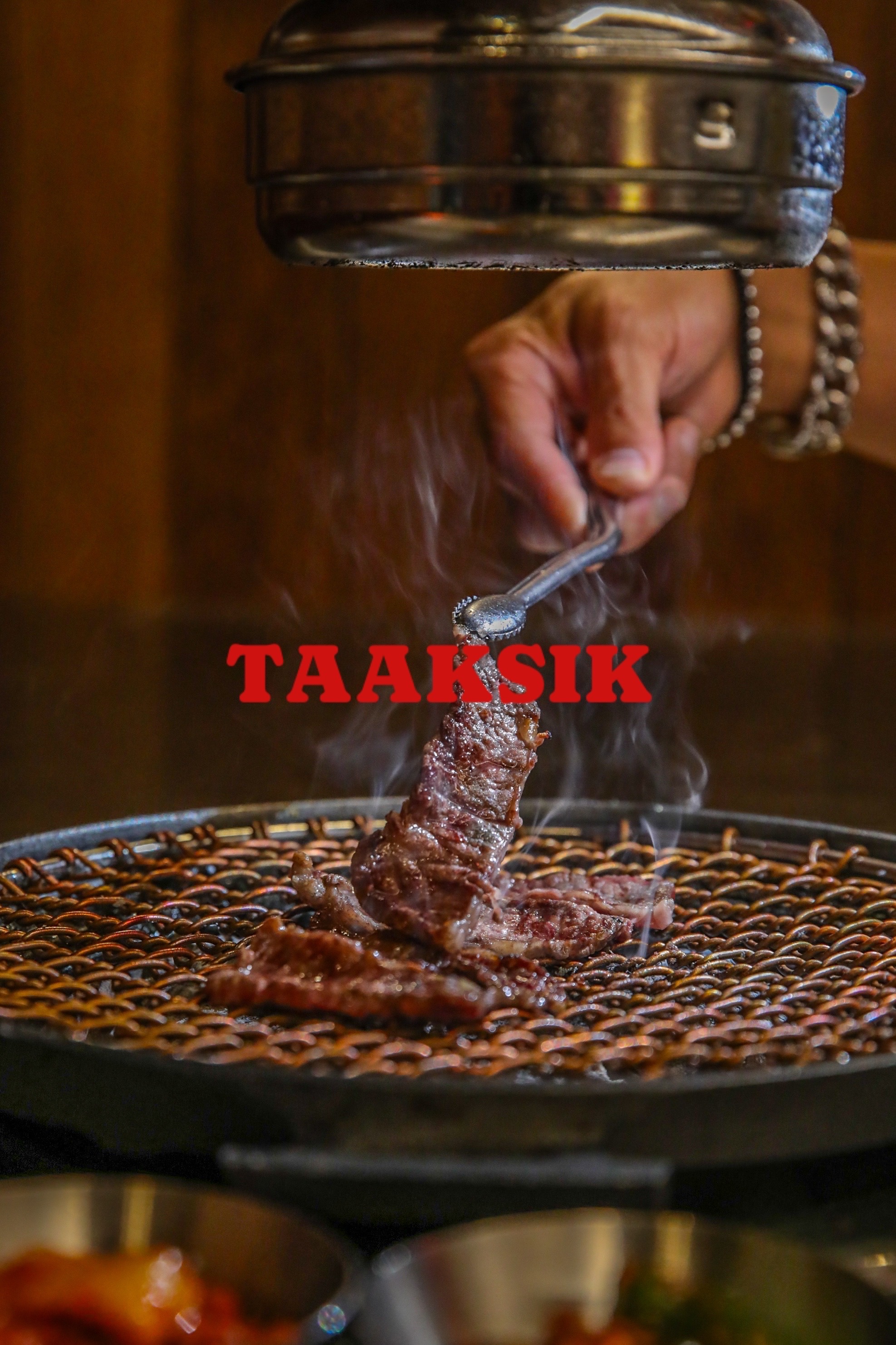 Taaksik grill with freshly deboned beef short ribs