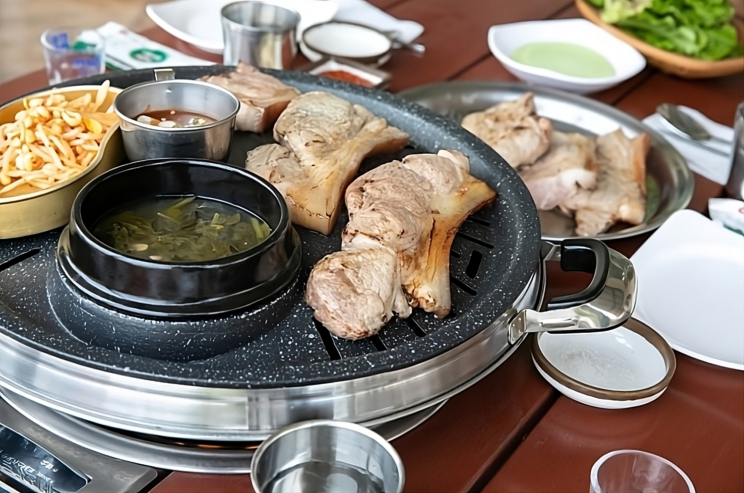 중문흑돼지천국の食べ放題スモーク黒豚