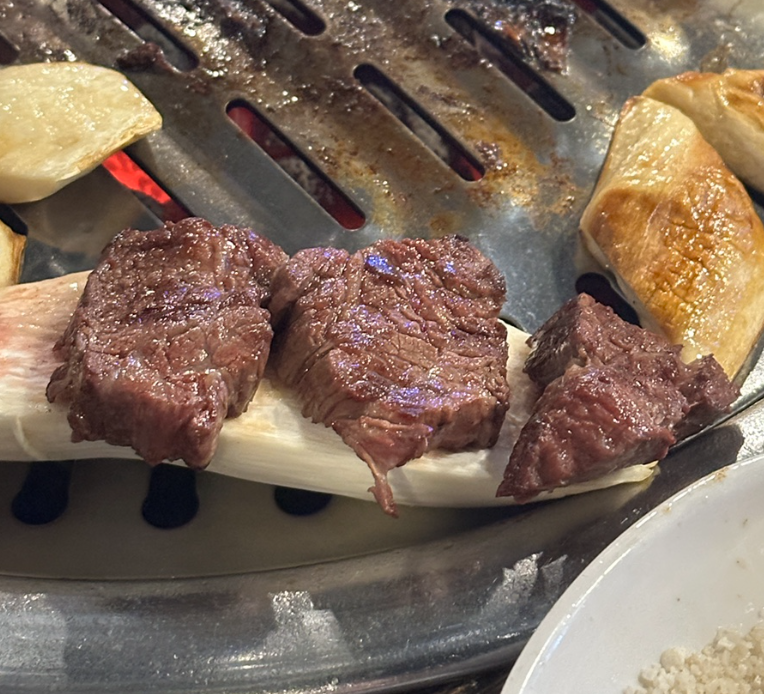 Chosim Hanu 高级韩牛烤肉与油花