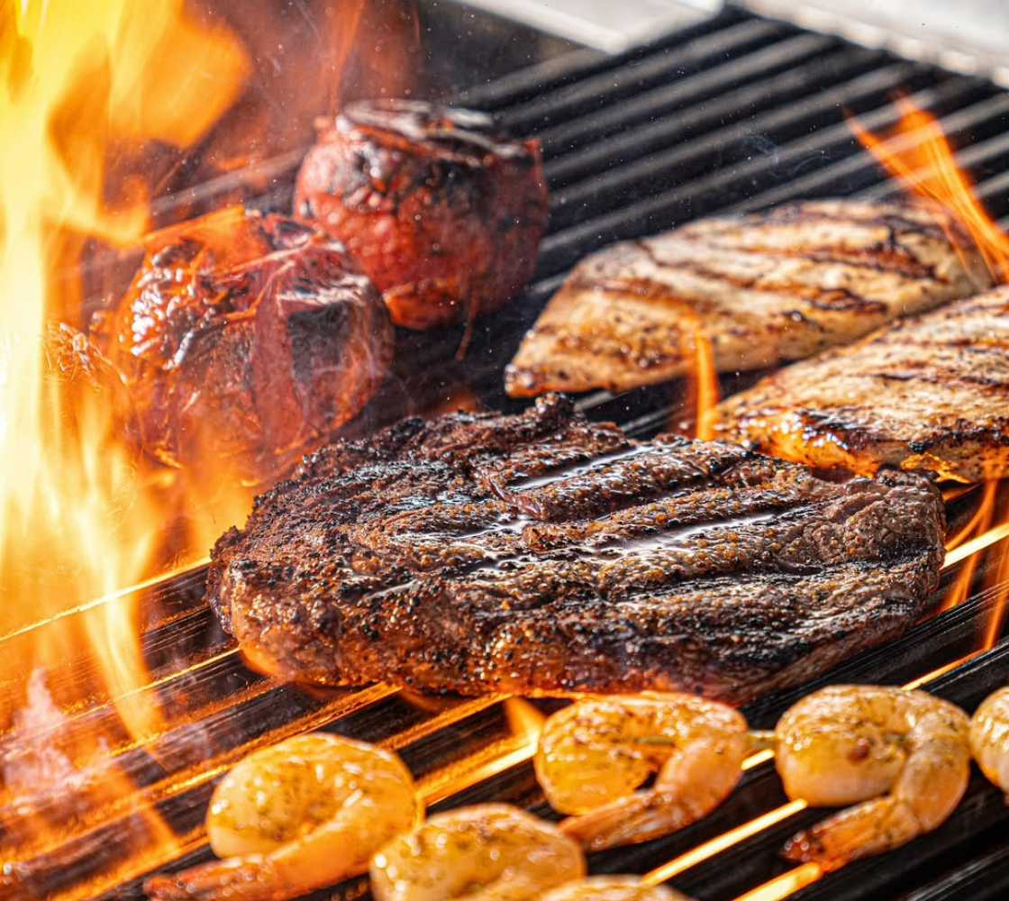 On The Border 光化門 D Tower 多彩墨西哥料理拼盤，含玉米餅與法士達