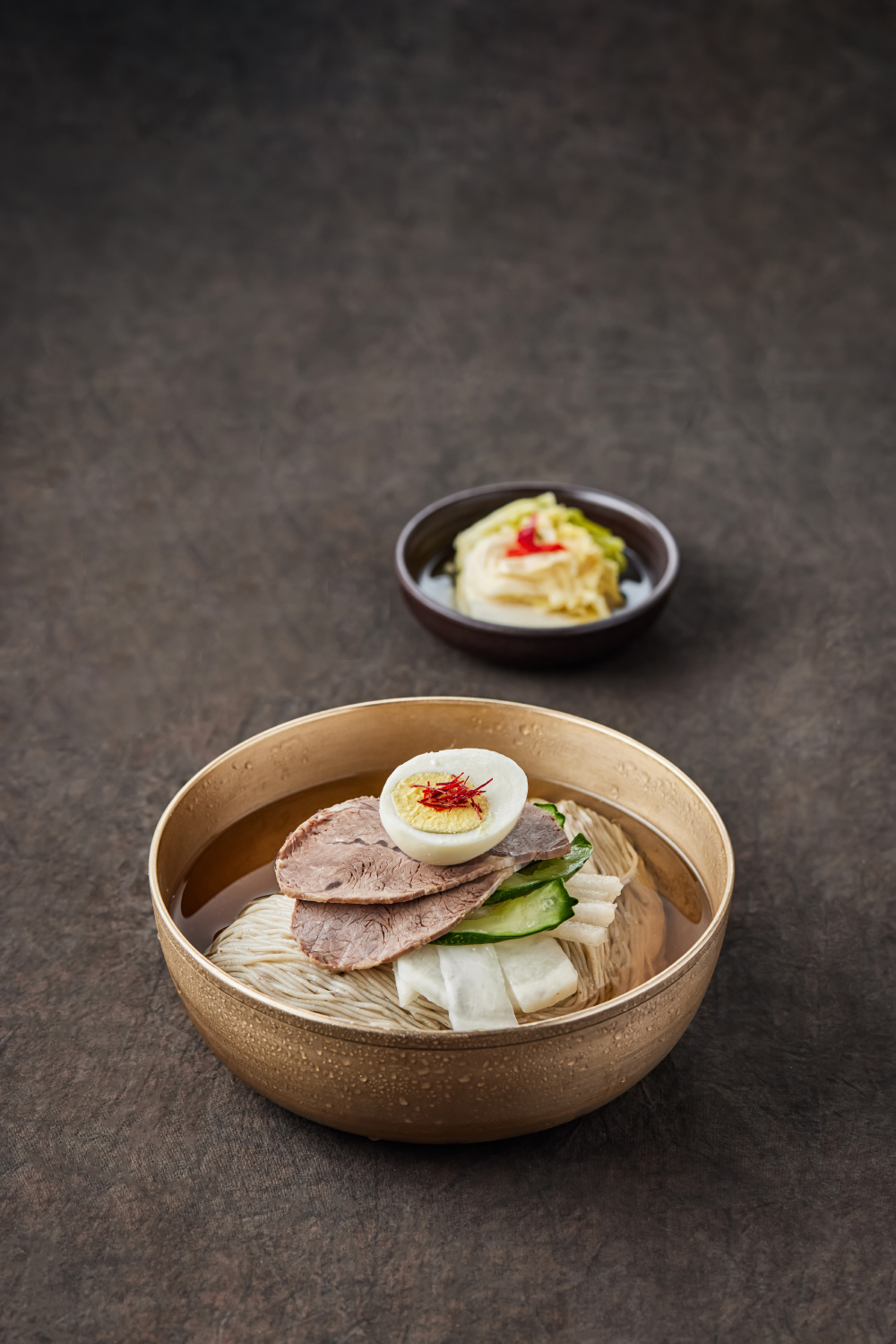 Pyeongyang naengmyeon with dongchimi and mandu at Seocho