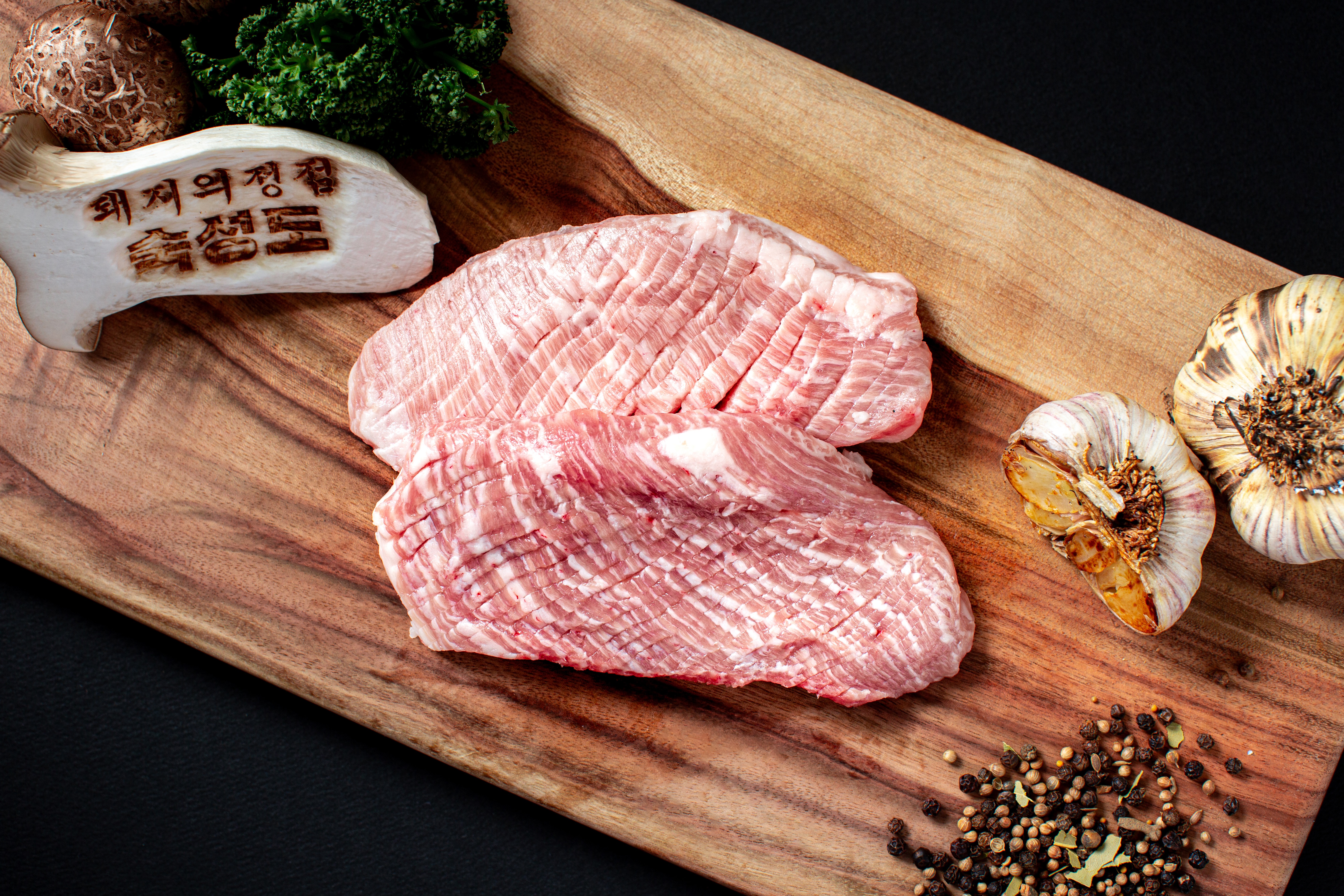 560 Pork Jowl, 200 g