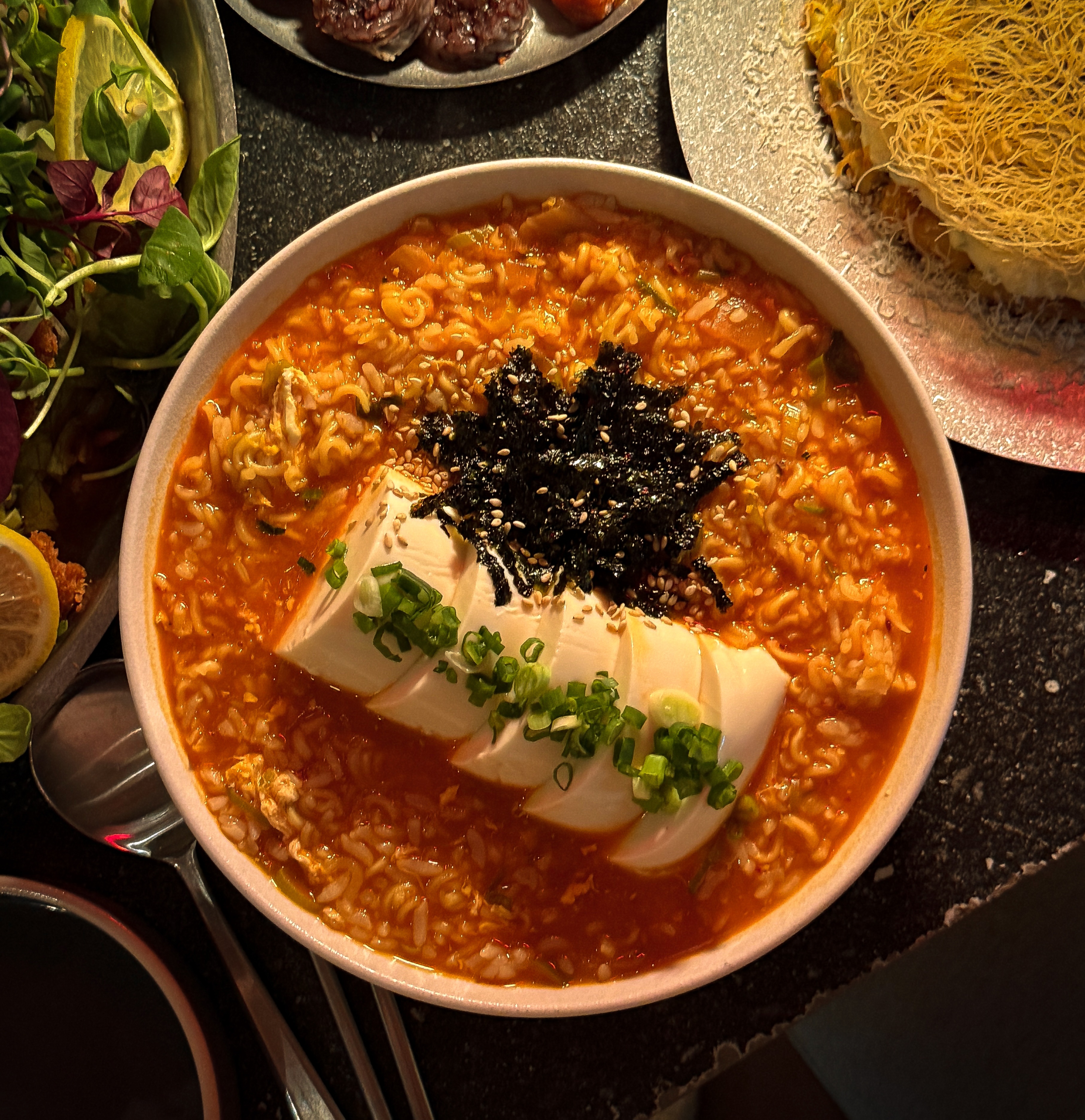 Hannalhansi Jeonpo乾淨時尚的室內設計