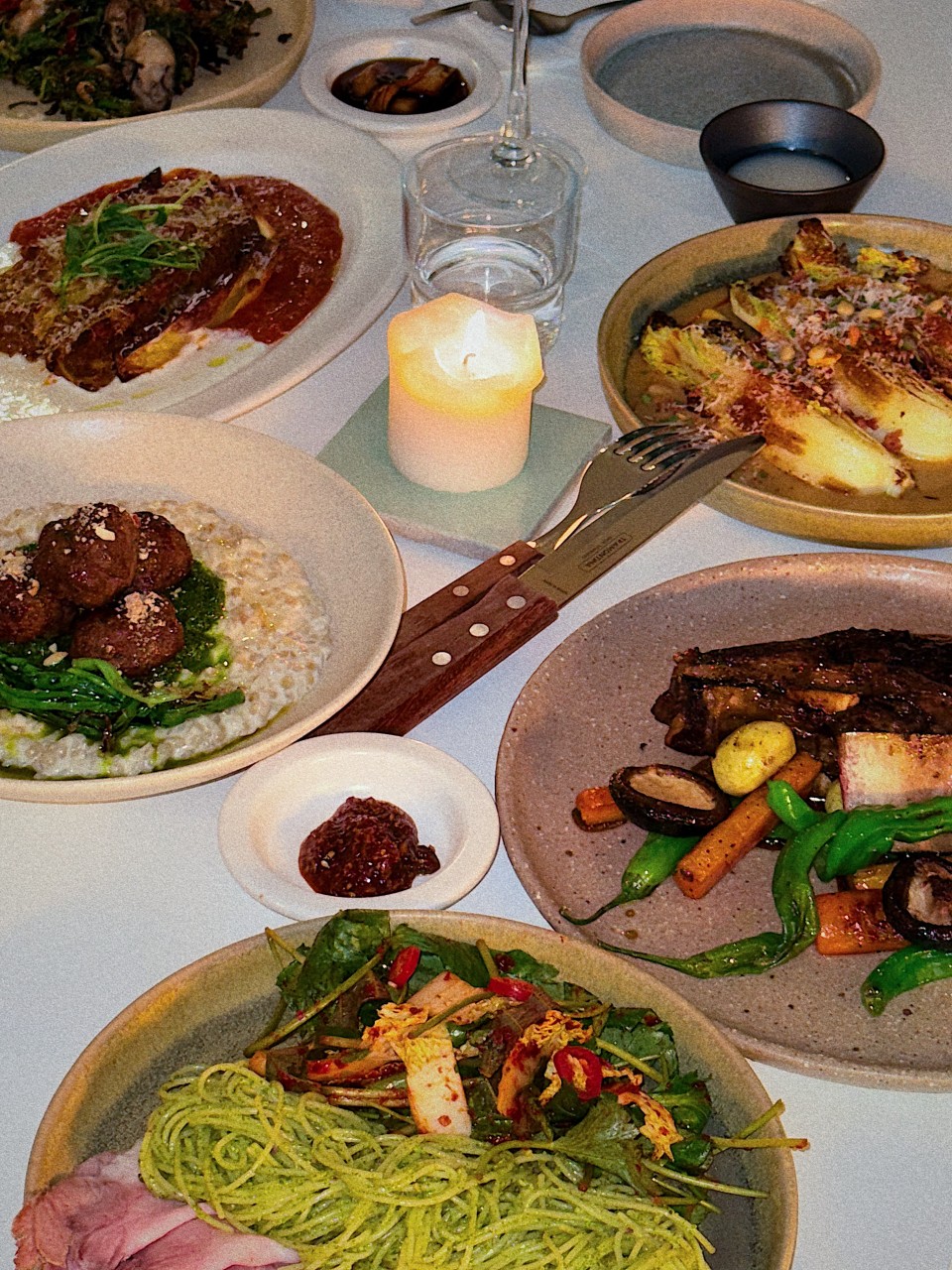 Out of Order 城東の薪火グリルと居心地良いダイニングバーの雰囲気