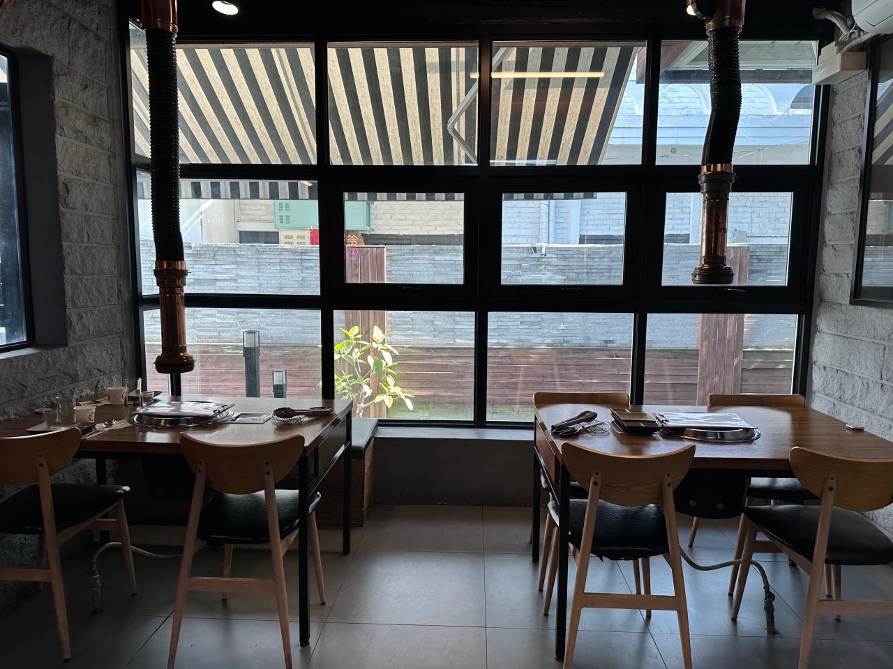 CROWN PIG Jeju black pork beautifully seared with sides - Image 9