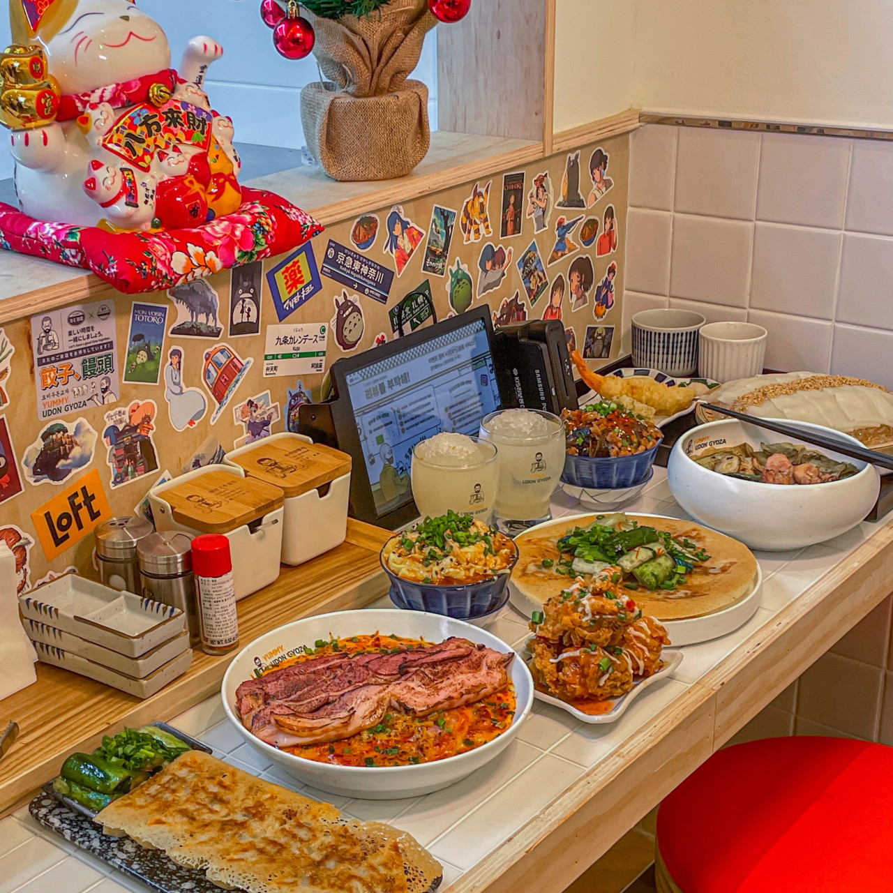 Yummy Udon Gyoza Seomyeon udon and gyoza set on wooden tray