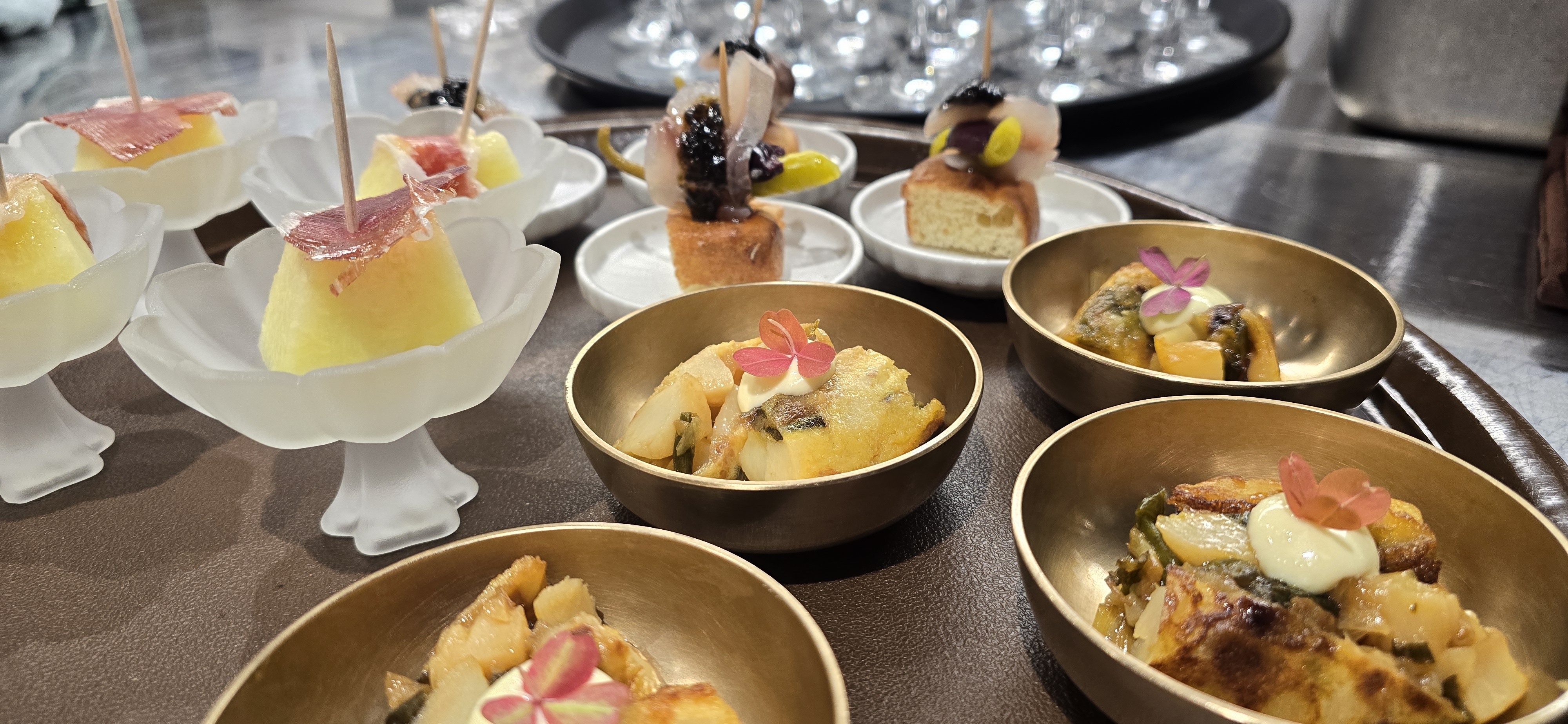 CAVISTRY巴斯克风味拼盘及葡萄酒搭配