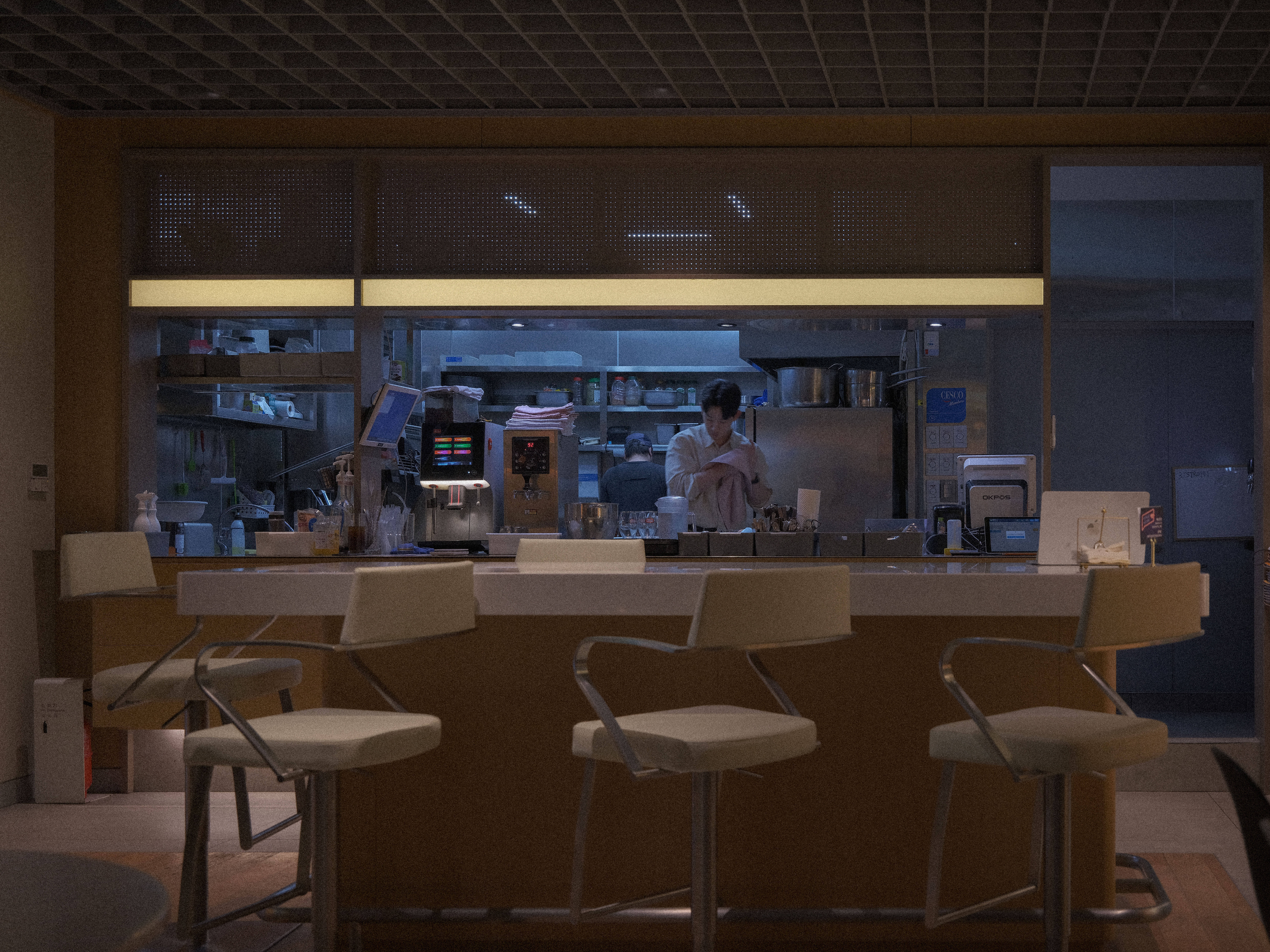 74 明洞大教堂旁教堂花園露臺用餐區