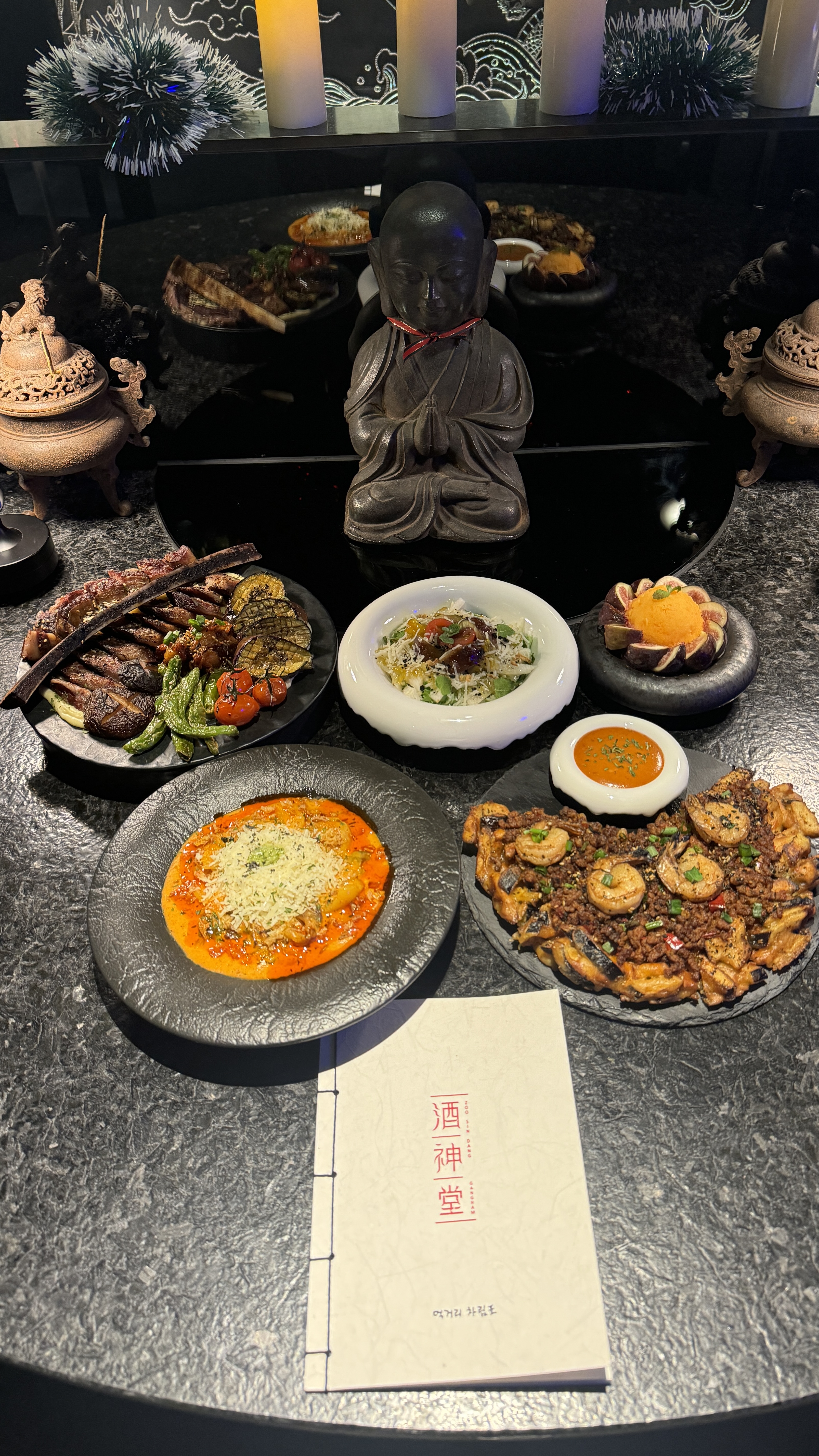 Zoosindang Gangnam bar dining with signature cocktails