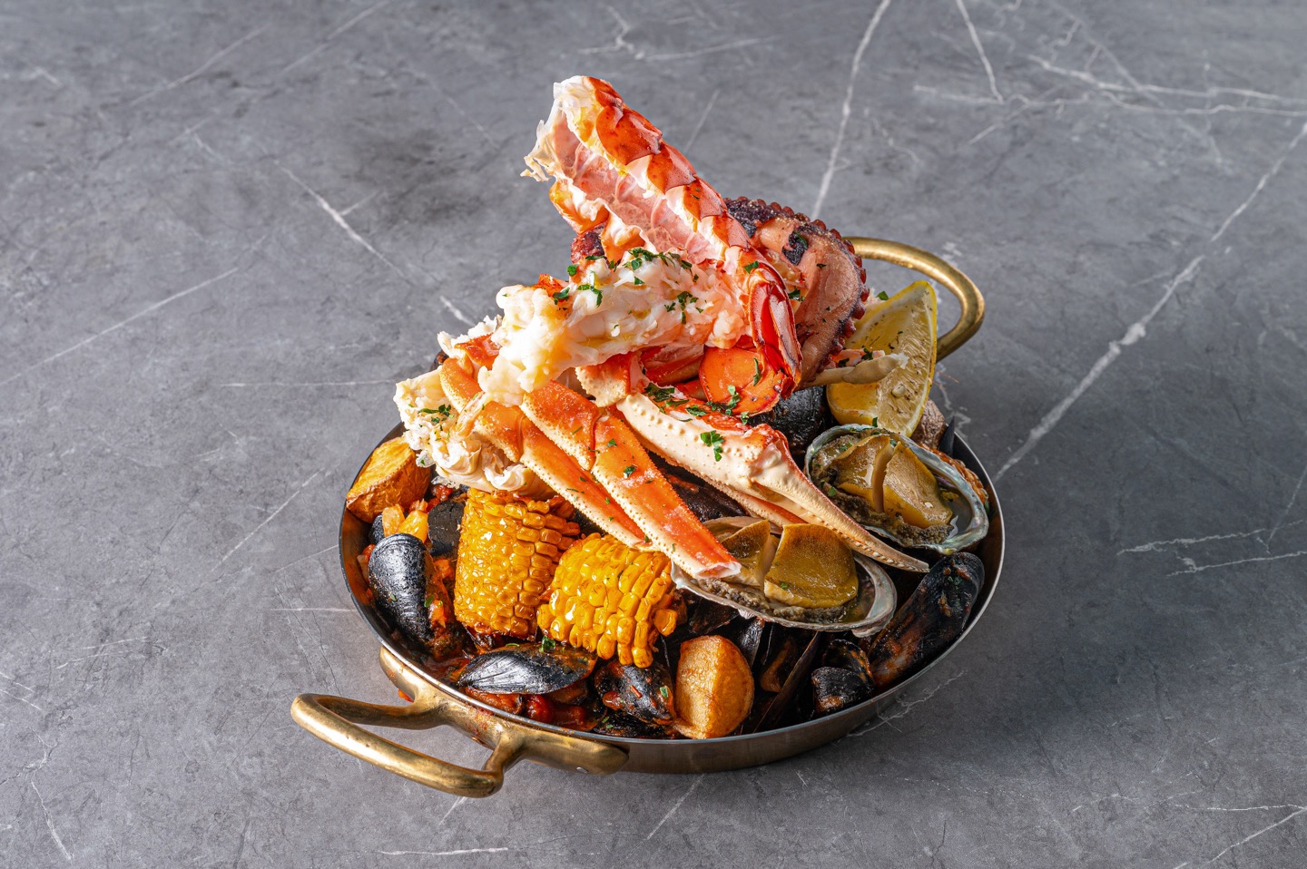 MOOD Seoul屋顶汉江全景和鸡尾酒