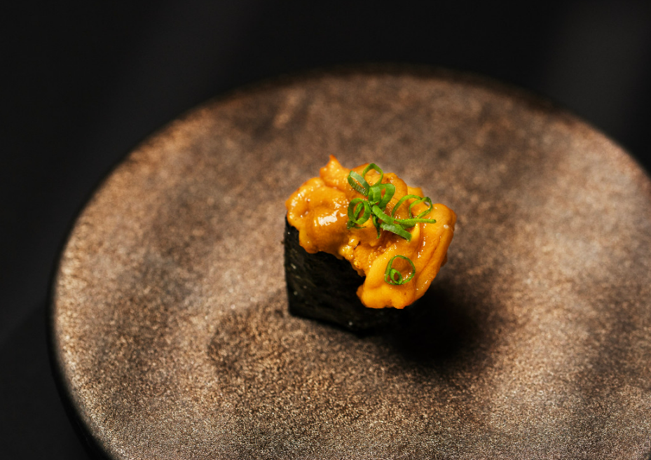 Omakase Sushi Osai Jamsil counter with 11 seats and seasonal nigiri