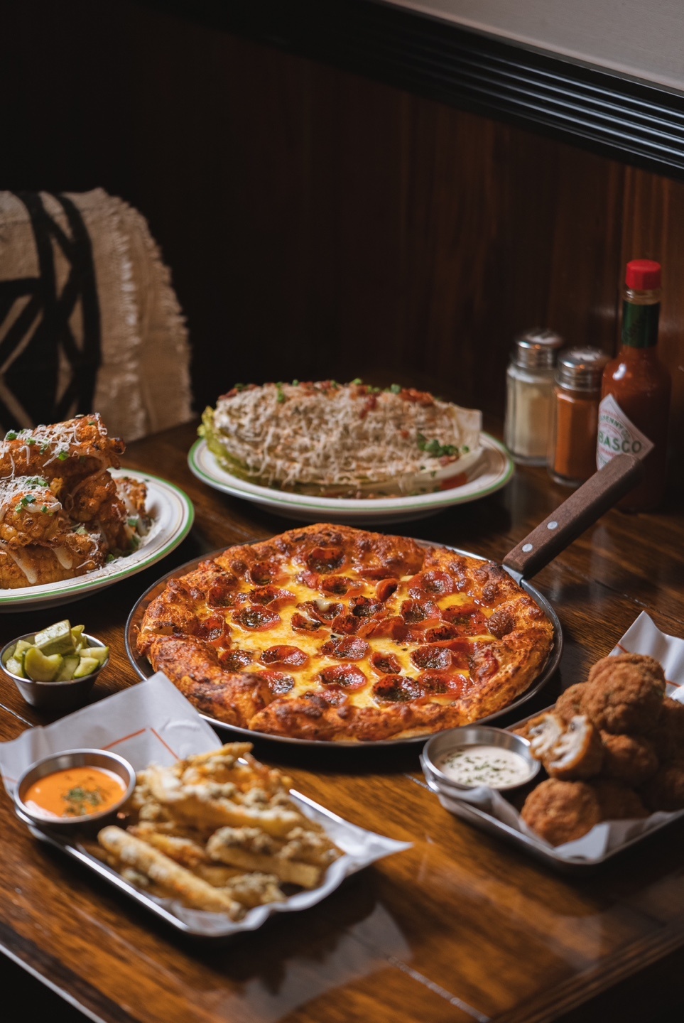 釜山田浦 FREE WILL PIZZA 芝士沸騰、金黃酥脆的披薩