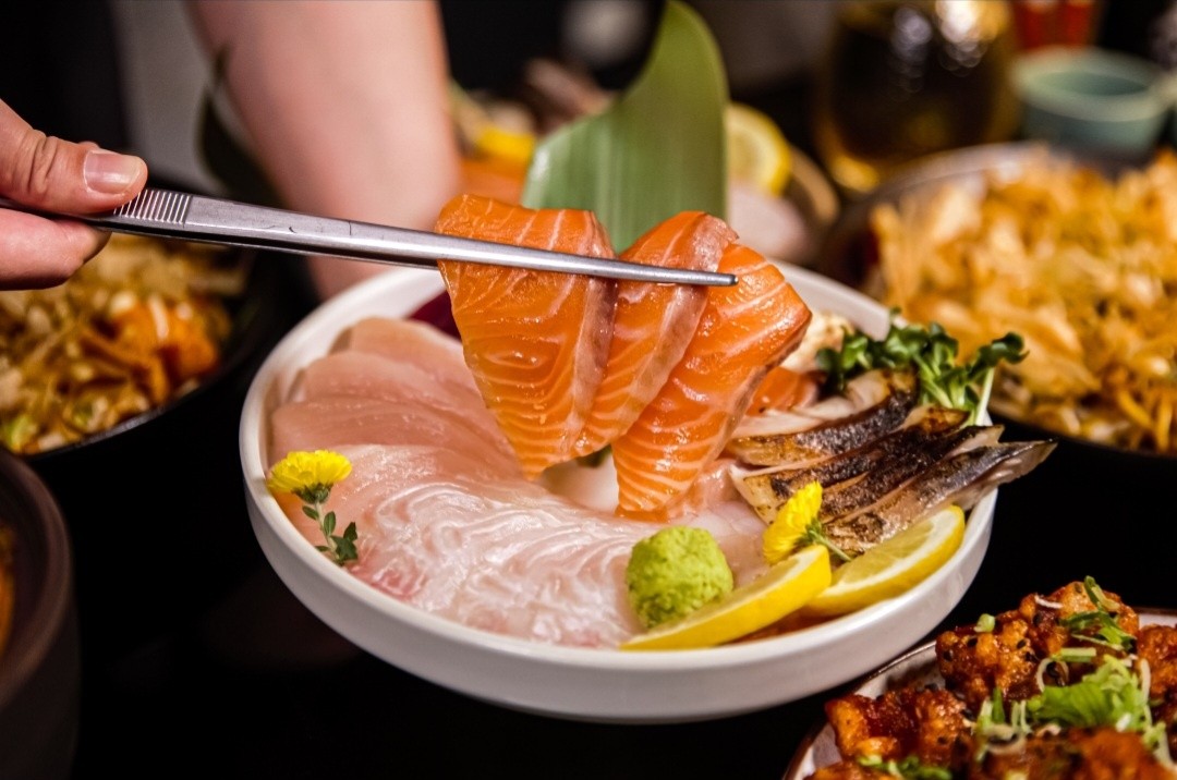 ARUCU cozy izakaya interior near Ttukseom