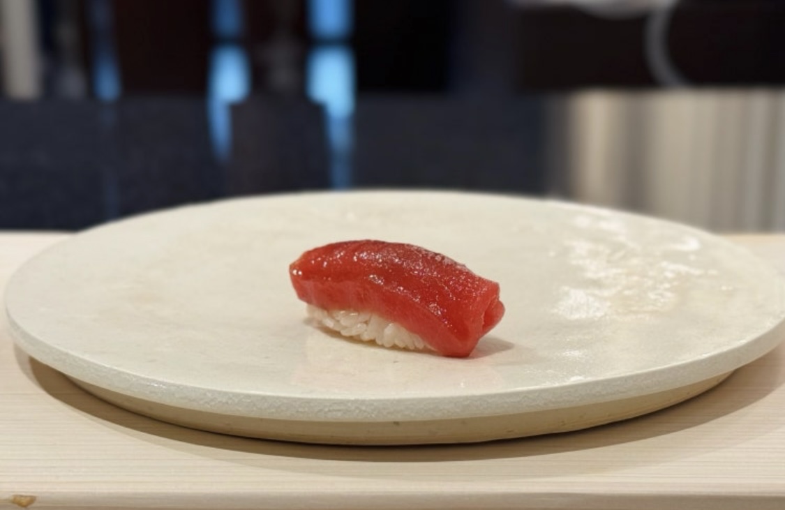 Sushi Aria omakase with seasonal toppings