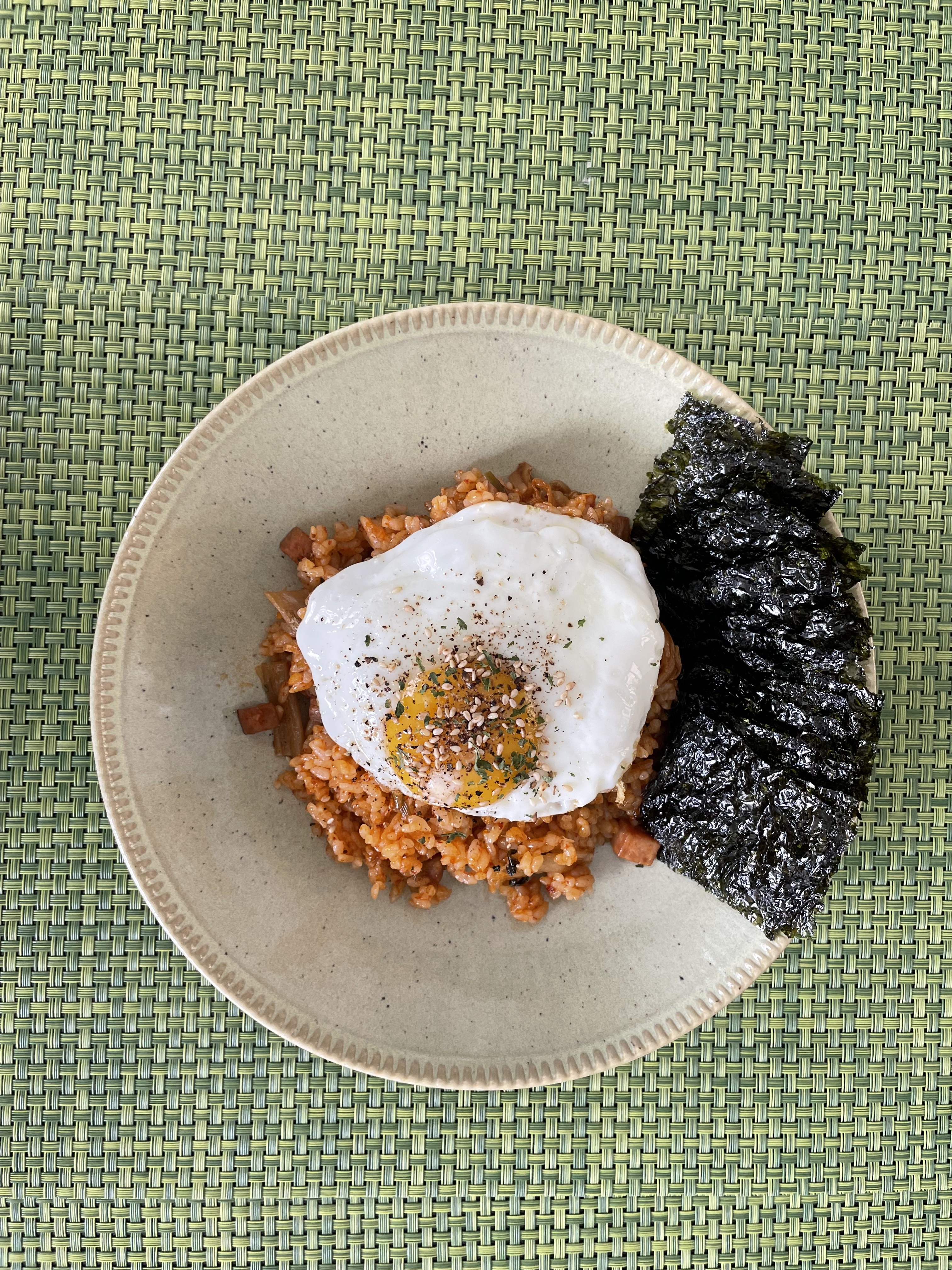 カフェ282 ペット同伴可能なブランチ＆ワインバー ハクドン公園近く