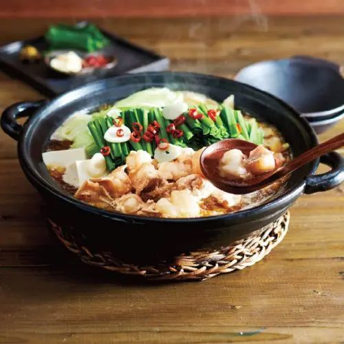 Haedam-On curry, Jeju pork cut, and Hanwoo daechang nabe