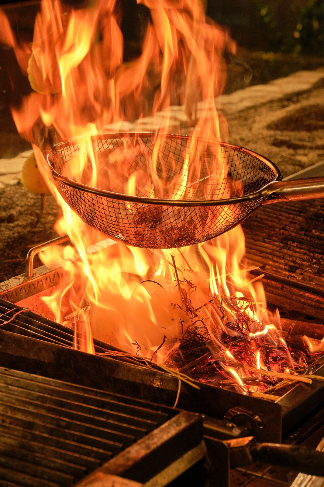 Hwayeon sanjang straw fire and charcoal grilled beef ribs