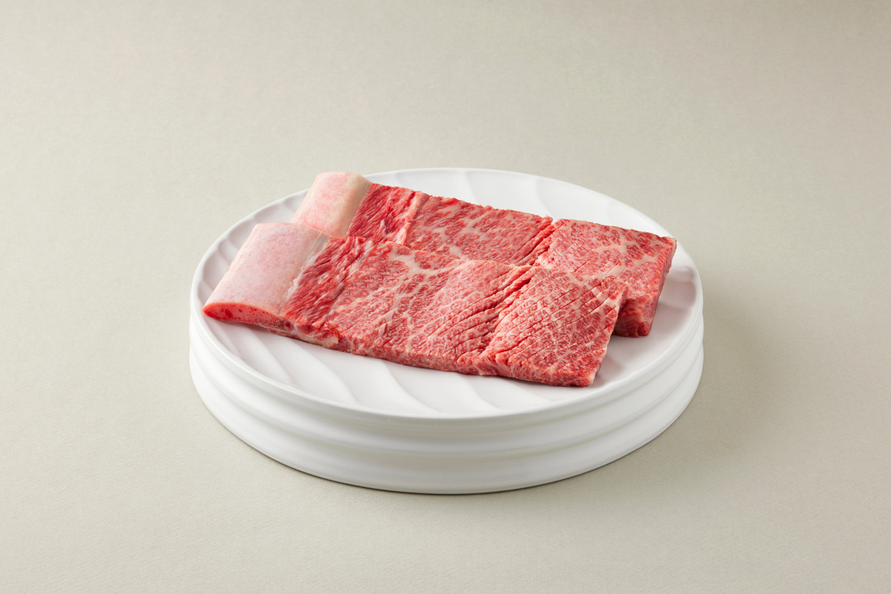 Baekma Kim’s 炭火グリル肉と家庭的な副菜