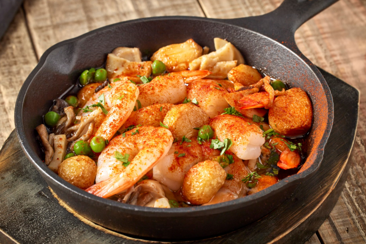 光化門のEl Cubitoでのパエリアとタパスの盛り合わせ