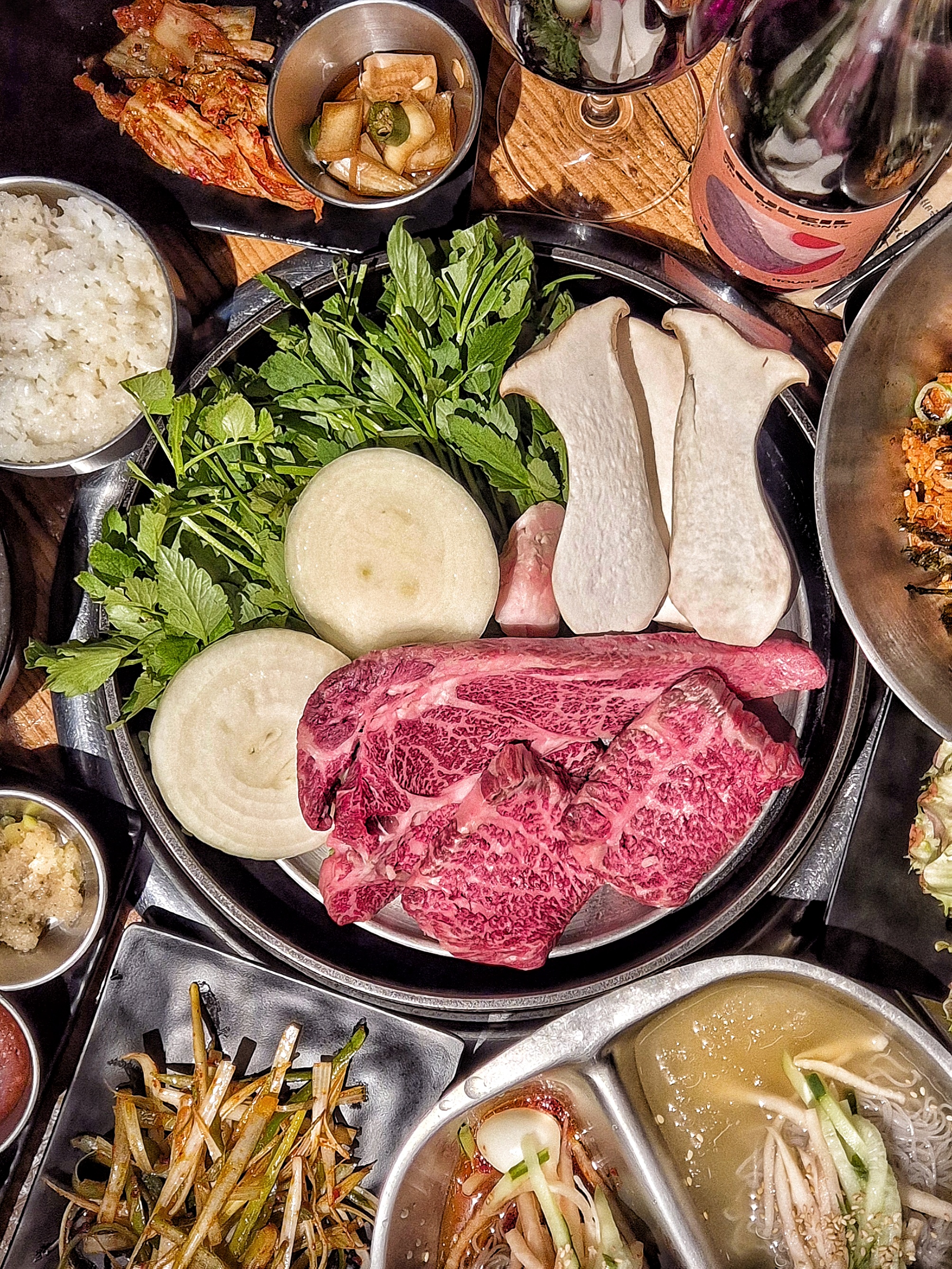 Kim Chunbae Meat Master Gongdeok pet-friendly seating and grill