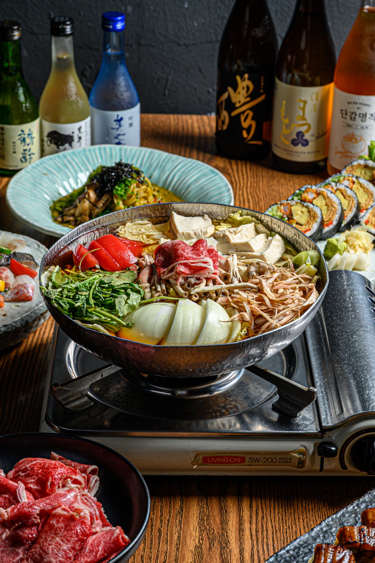 ブンコダイニング沙堂の熟成刺身盛り合わせと太巻き